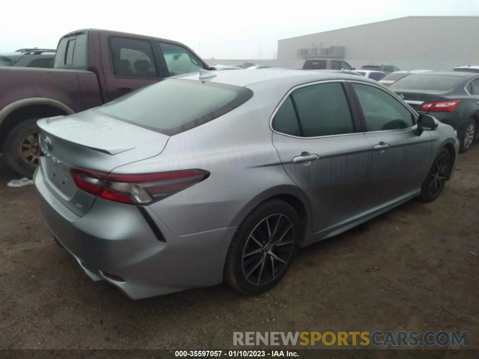 4 fotografías del automóvil dañado 4T1G11AK5MU551777 TOYOTA CAMRY 2021