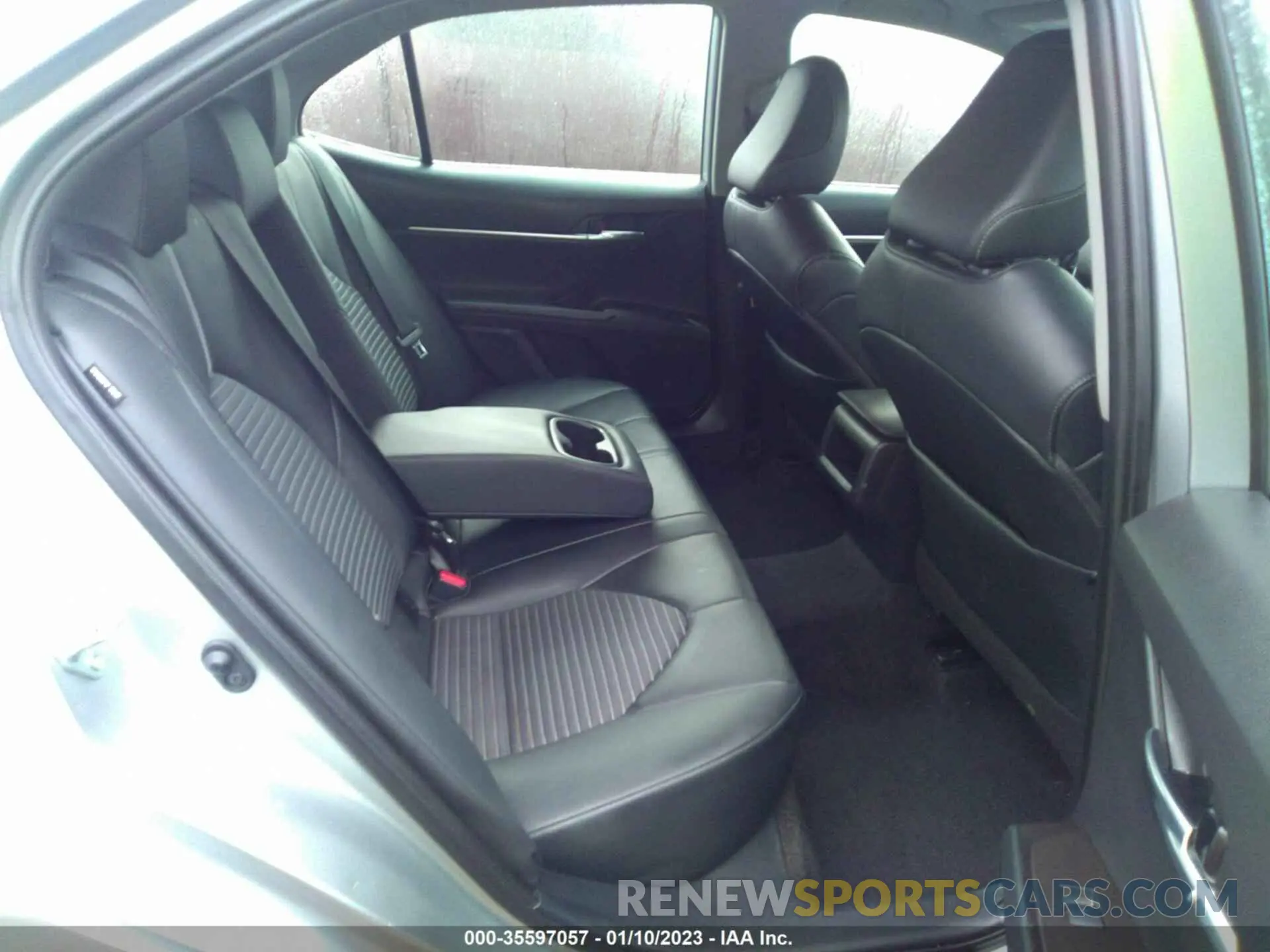 8 fotografías del automóvil dañado 4T1G11AK5MU551777 TOYOTA CAMRY 2021