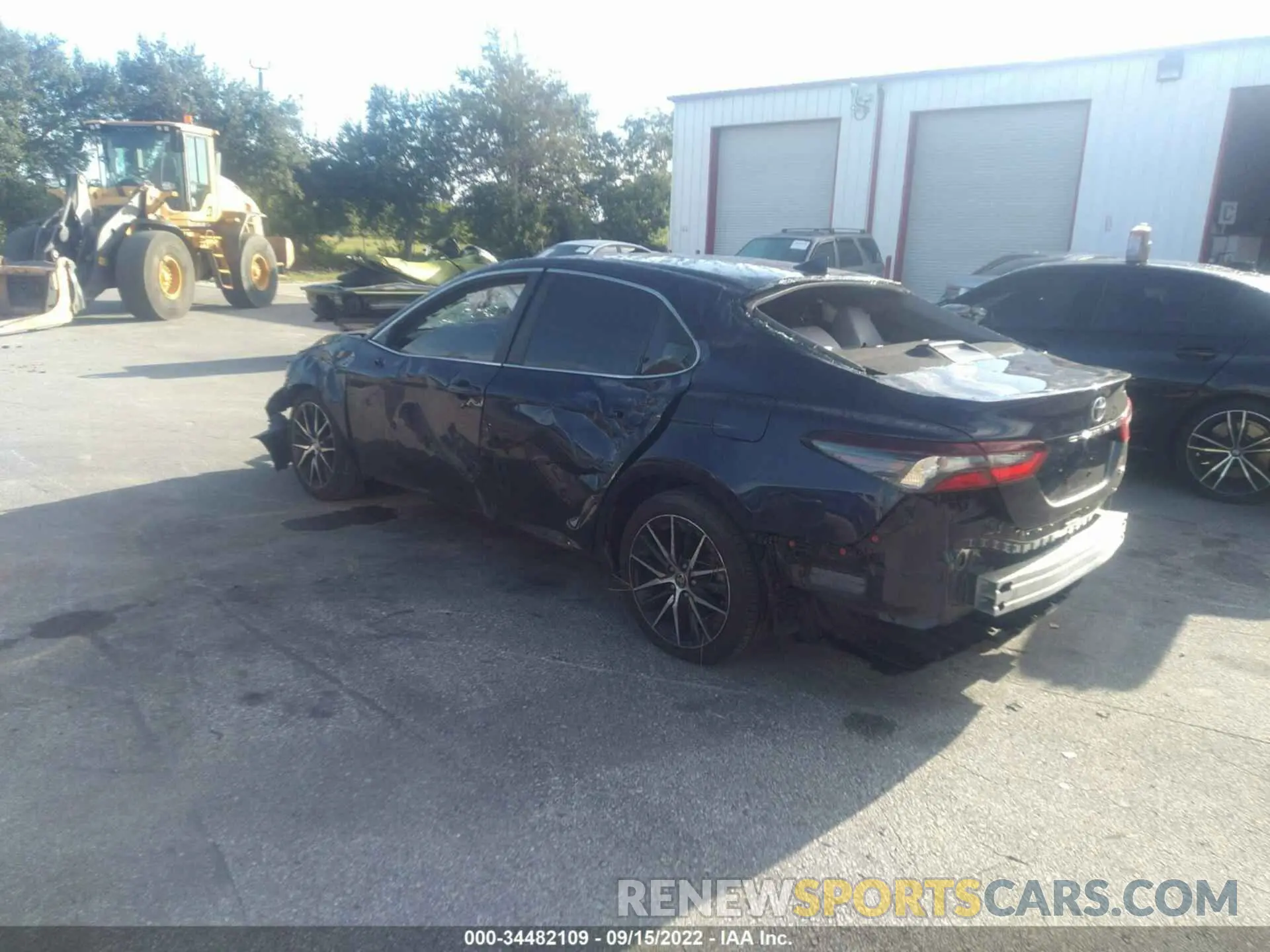 3 fotografías del automóvil dañado 4T1G11AK5MU571477 TOYOTA CAMRY 2021