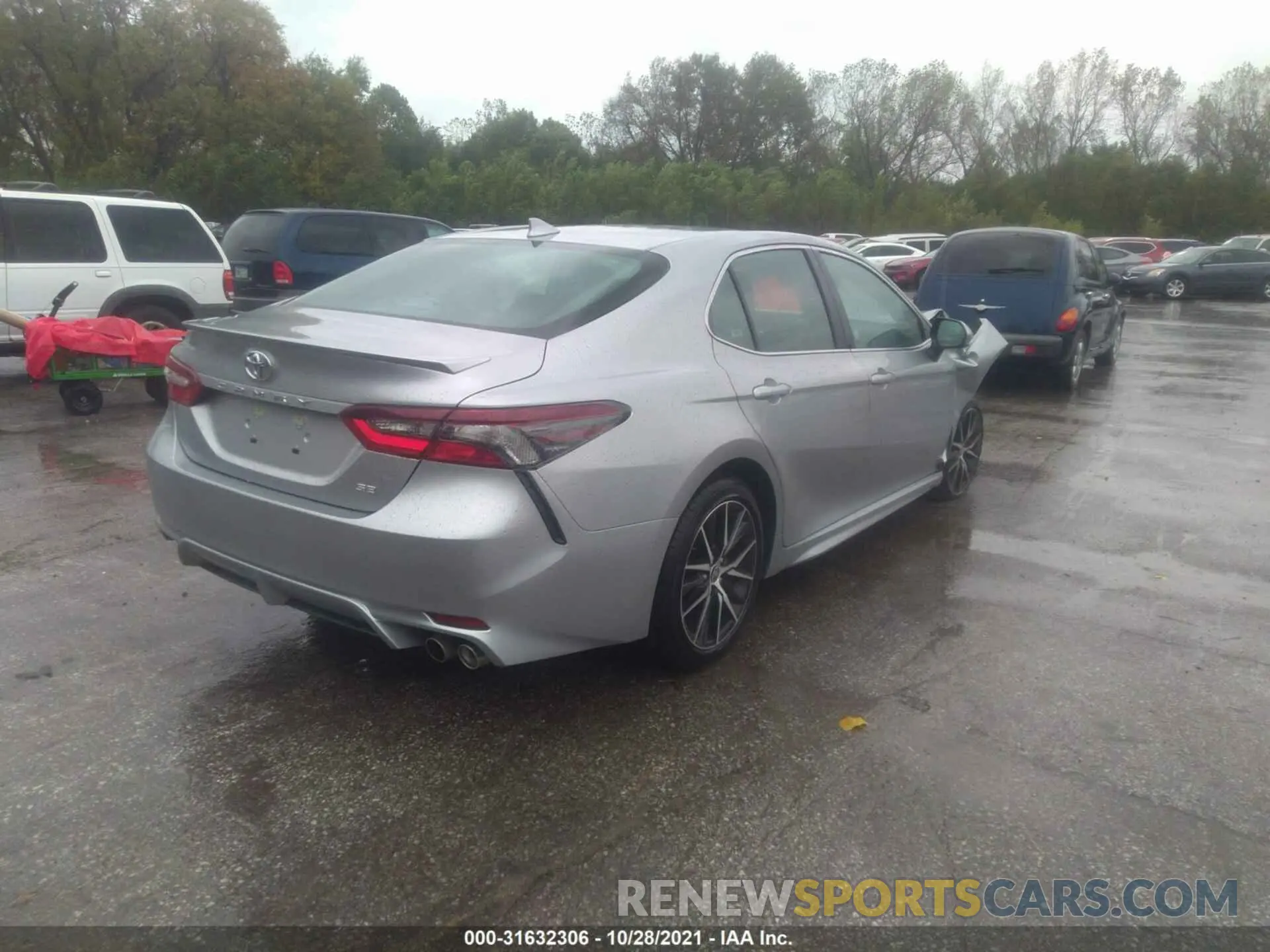 4 fotografías del automóvil dañado 4T1G11AK5MU589896 TOYOTA CAMRY 2021