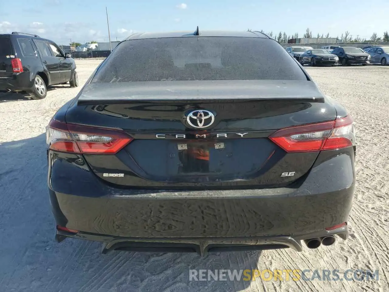 6 fotografías del automóvil dañado 4T1G11AK5MU590000 TOYOTA CAMRY 2021