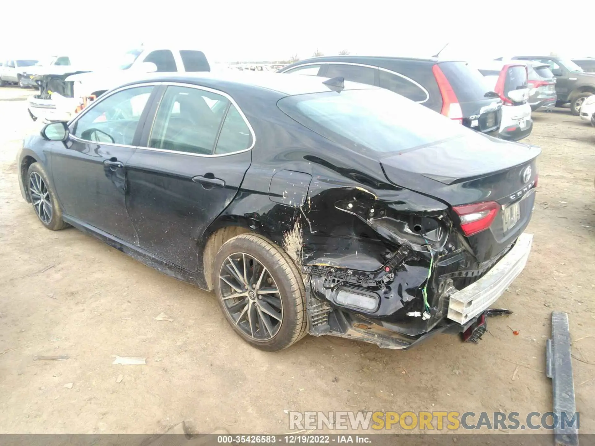 3 fotografías del automóvil dañado 4T1G11AK5MU593334 TOYOTA CAMRY 2021