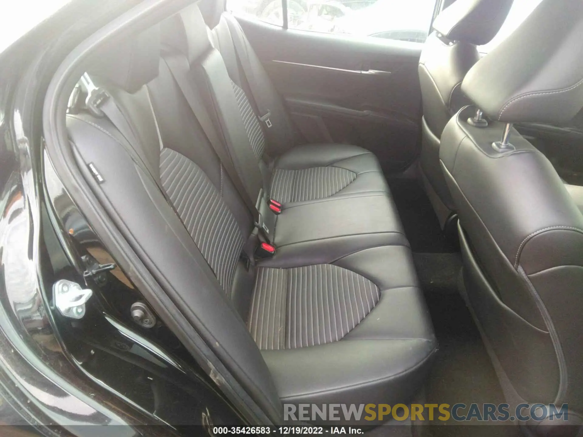 8 fotografías del automóvil dañado 4T1G11AK5MU593334 TOYOTA CAMRY 2021