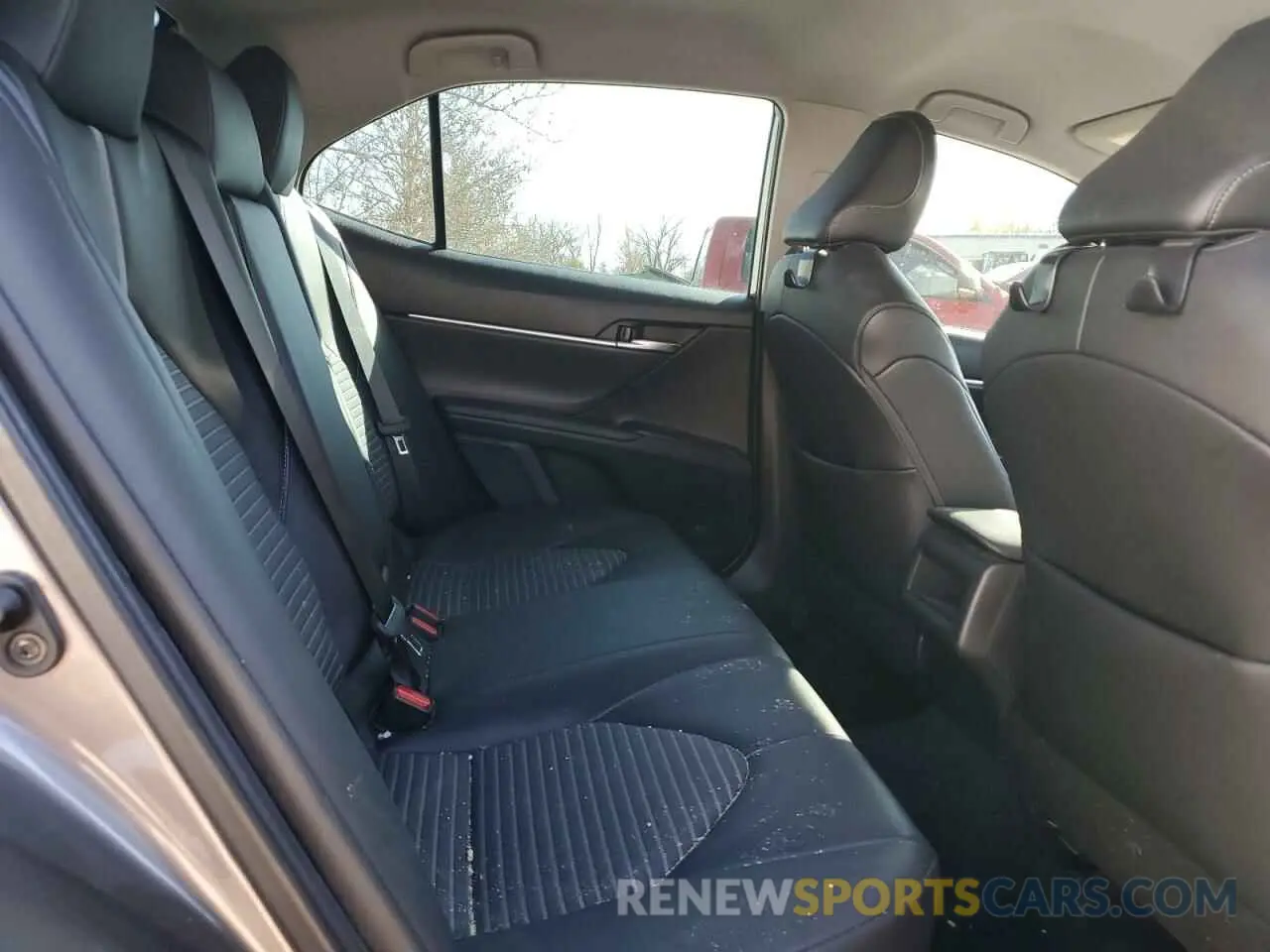 10 fotografías del automóvil dañado 4T1G11AK5MU602095 TOYOTA CAMRY 2021