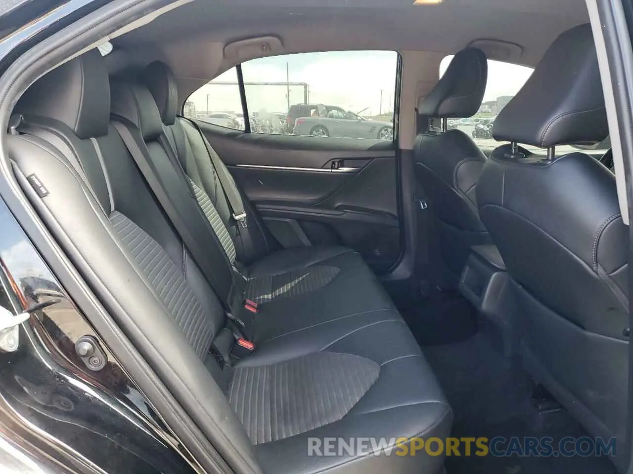 10 fotografías del automóvil dañado 4T1G11AK5MU616787 TOYOTA CAMRY 2021