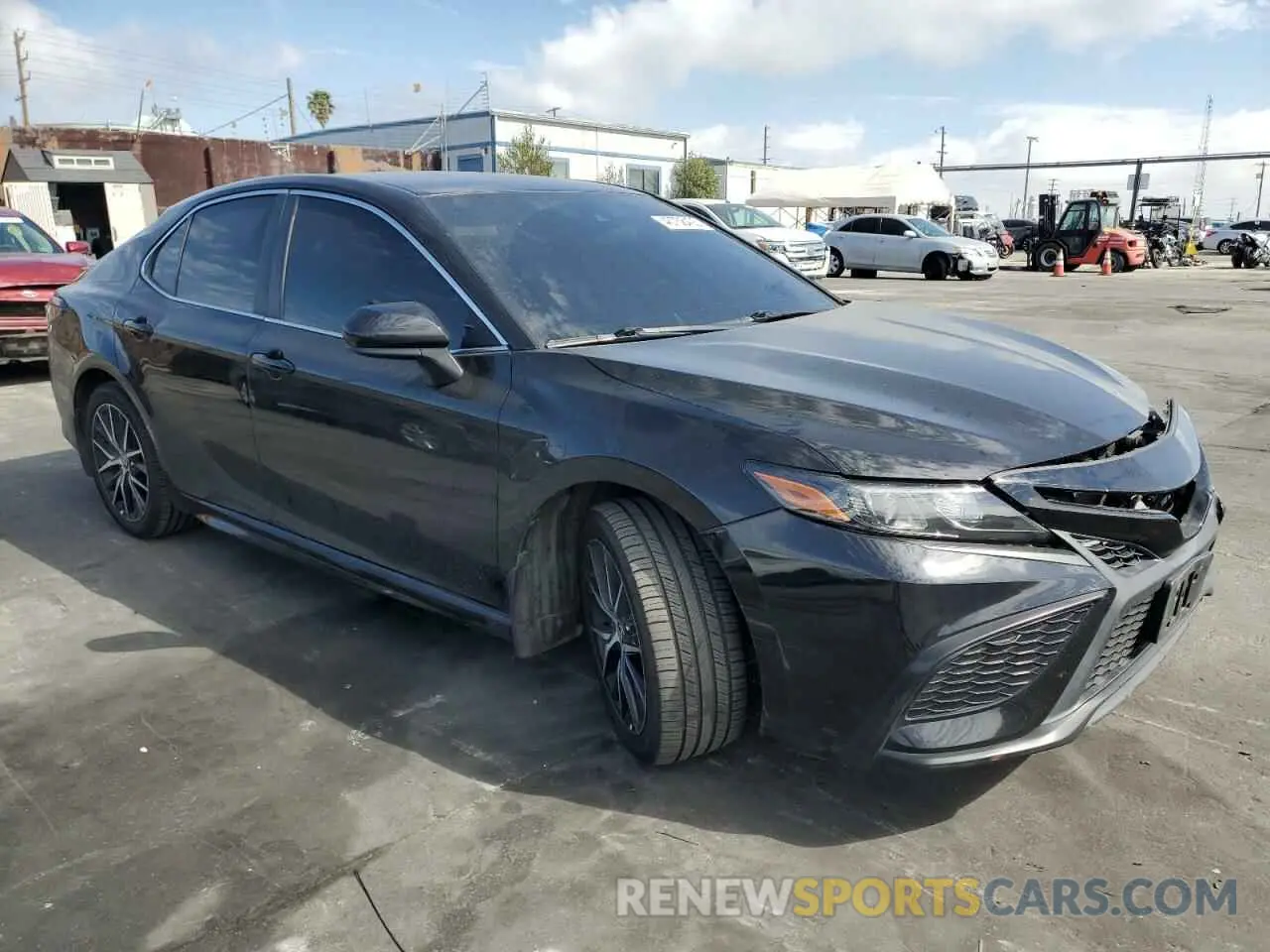 4 fotografías del automóvil dañado 4T1G11AK5MU616787 TOYOTA CAMRY 2021