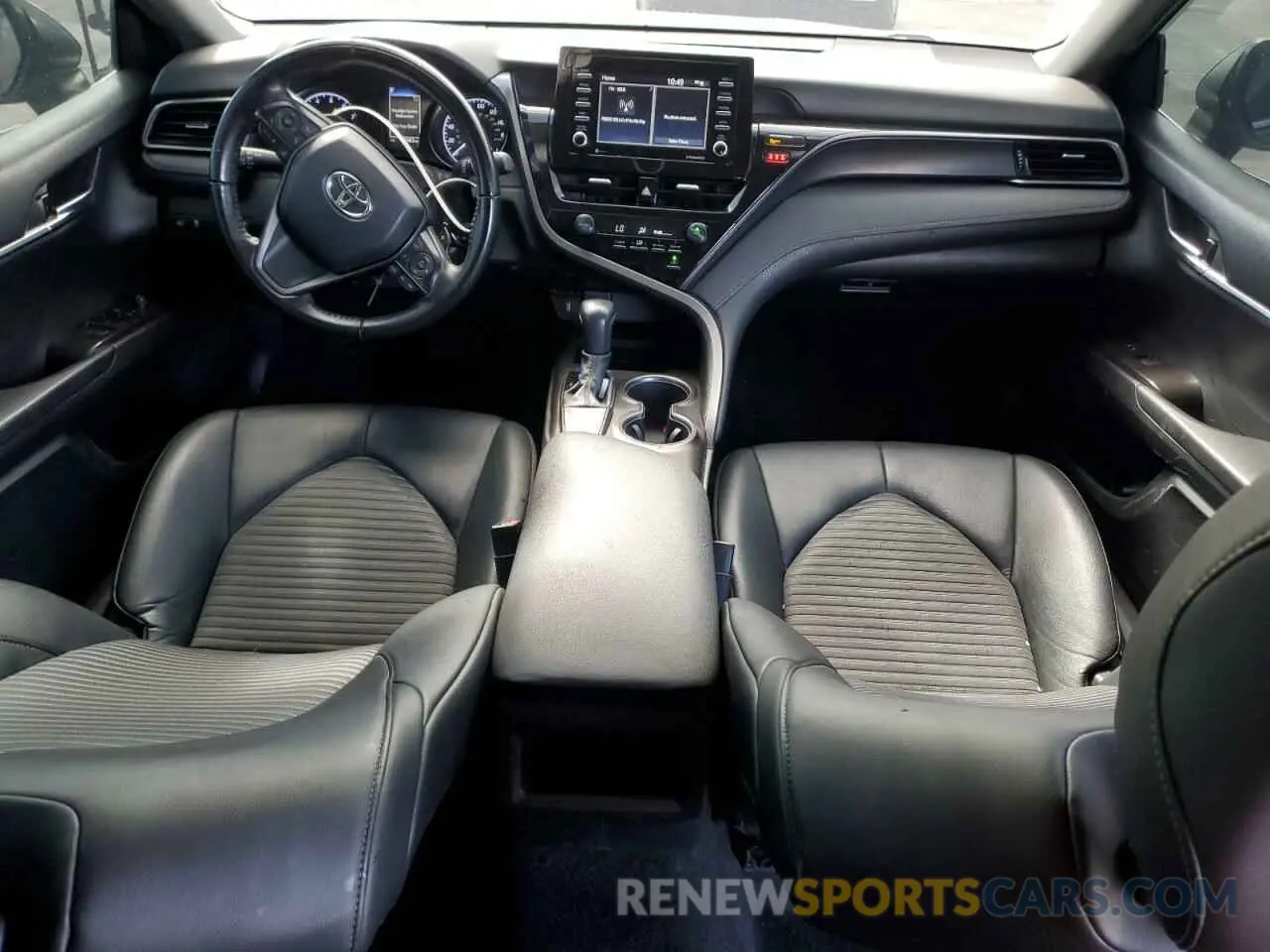 8 fotografías del automóvil dañado 4T1G11AK5MU616787 TOYOTA CAMRY 2021