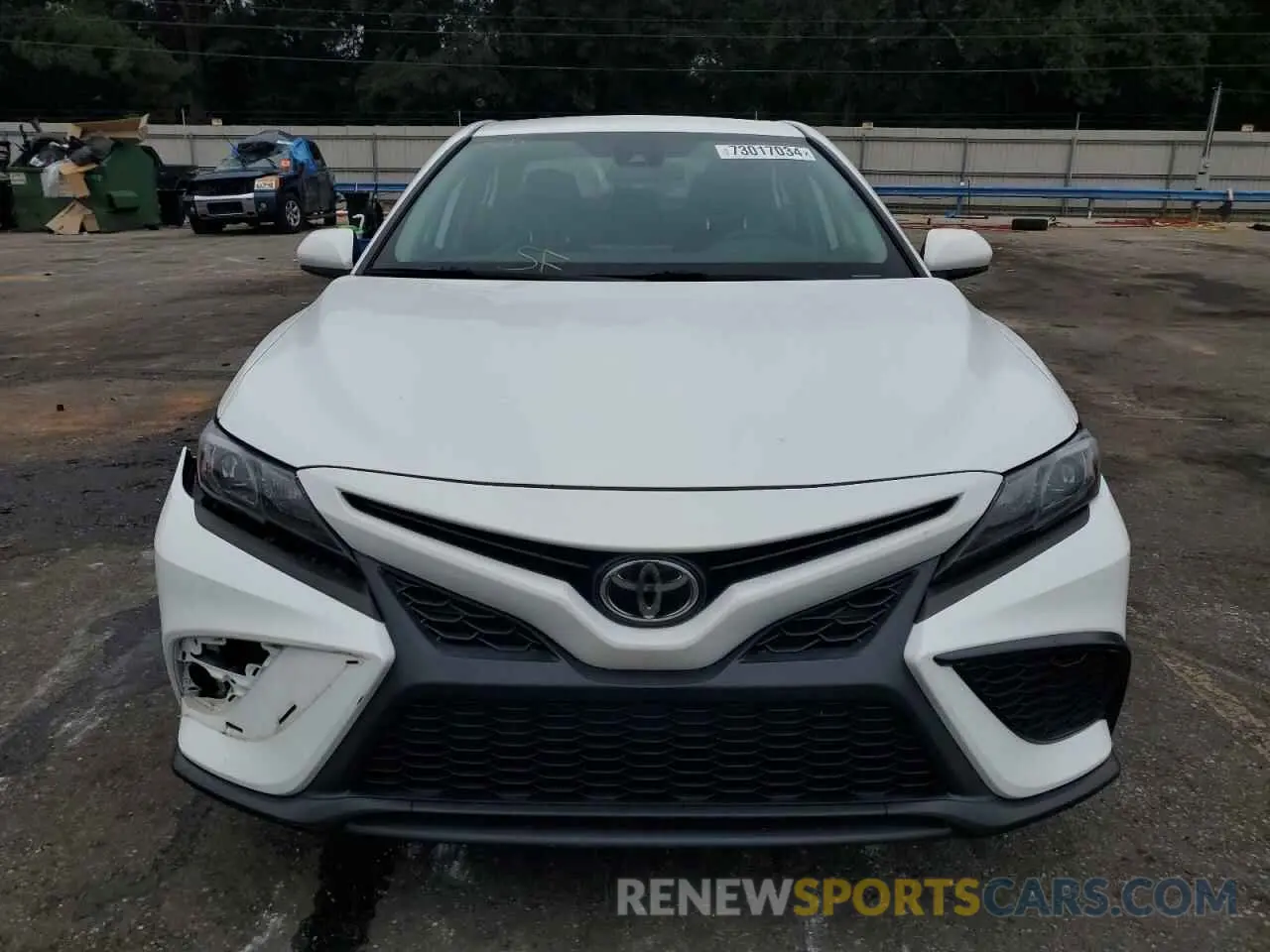 5 fotografías del automóvil dañado 4T1G11AK6MU403301 TOYOTA CAMRY 2021
