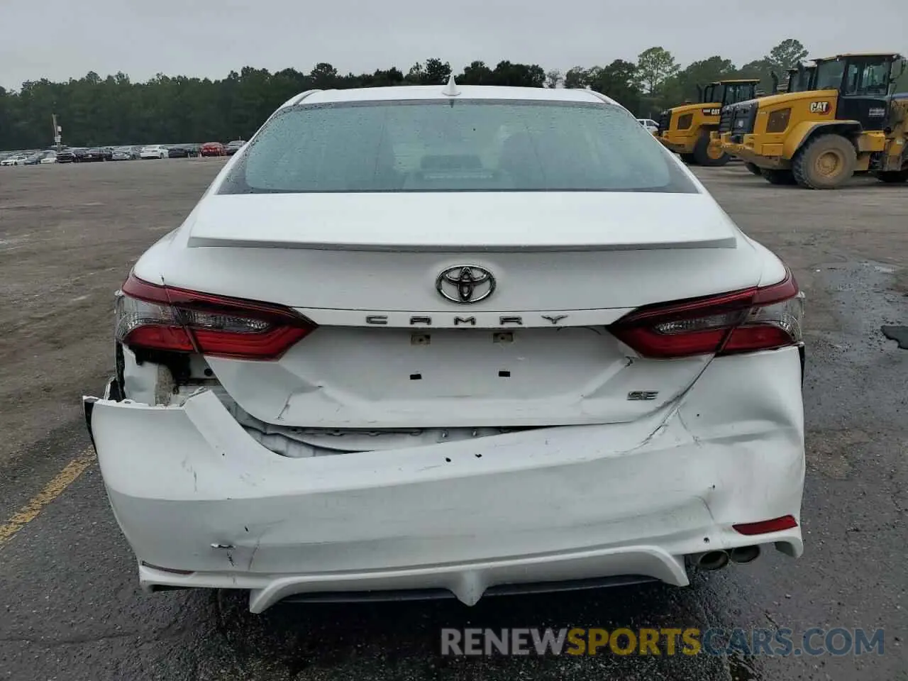 6 fotografías del automóvil dañado 4T1G11AK6MU403301 TOYOTA CAMRY 2021