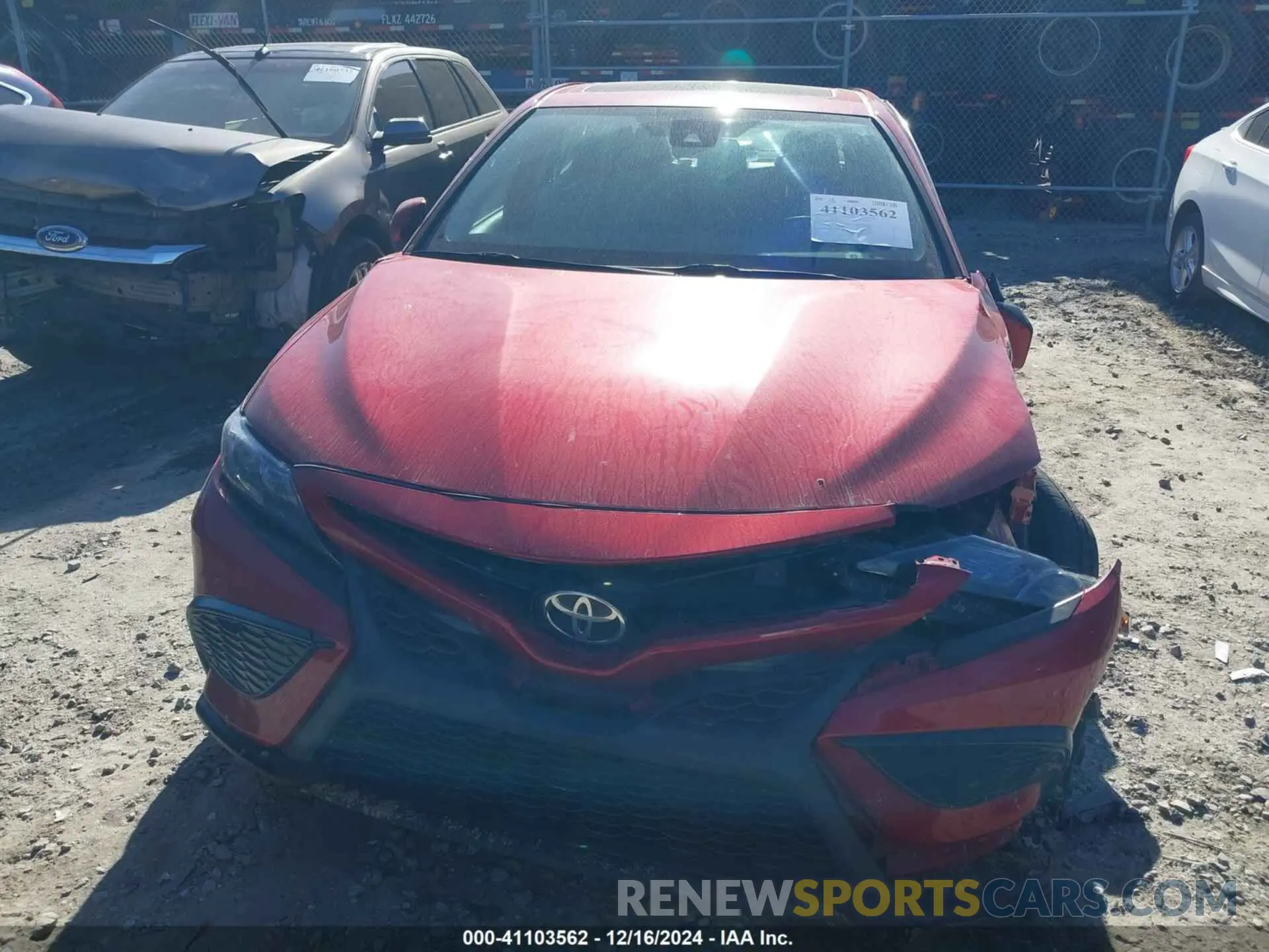 12 fotografías del automóvil dañado 4T1G11AK6MU409874 TOYOTA CAMRY 2021