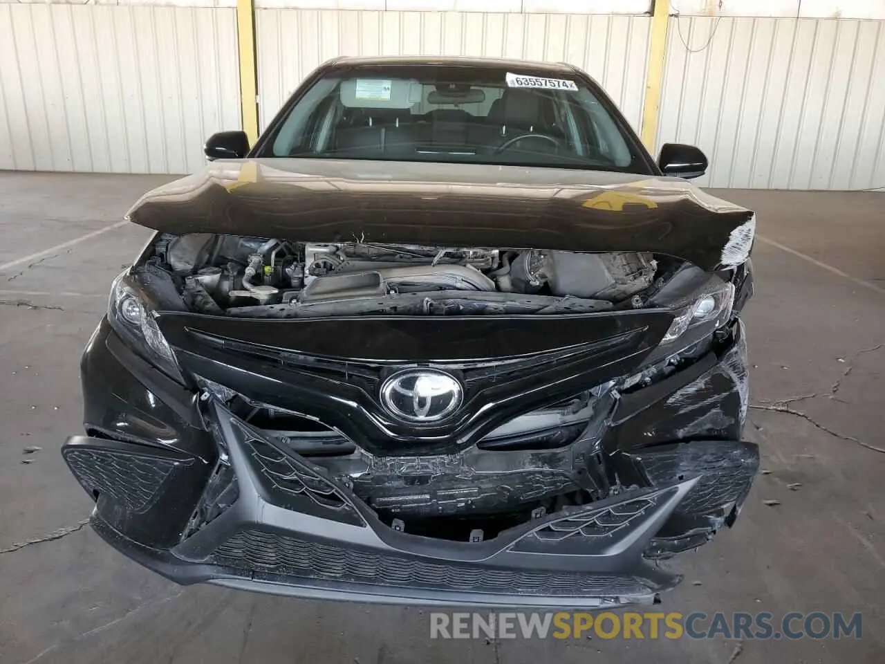 5 fotografías del automóvil dañado 4T1G11AK6MU411320 TOYOTA CAMRY 2021