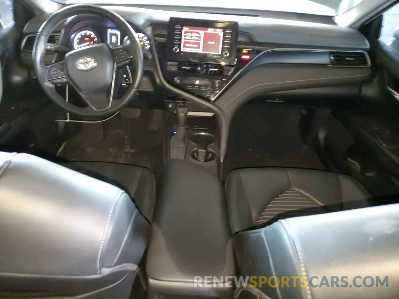 8 fotografías del automóvil dañado 4T1G11AK6MU411320 TOYOTA CAMRY 2021