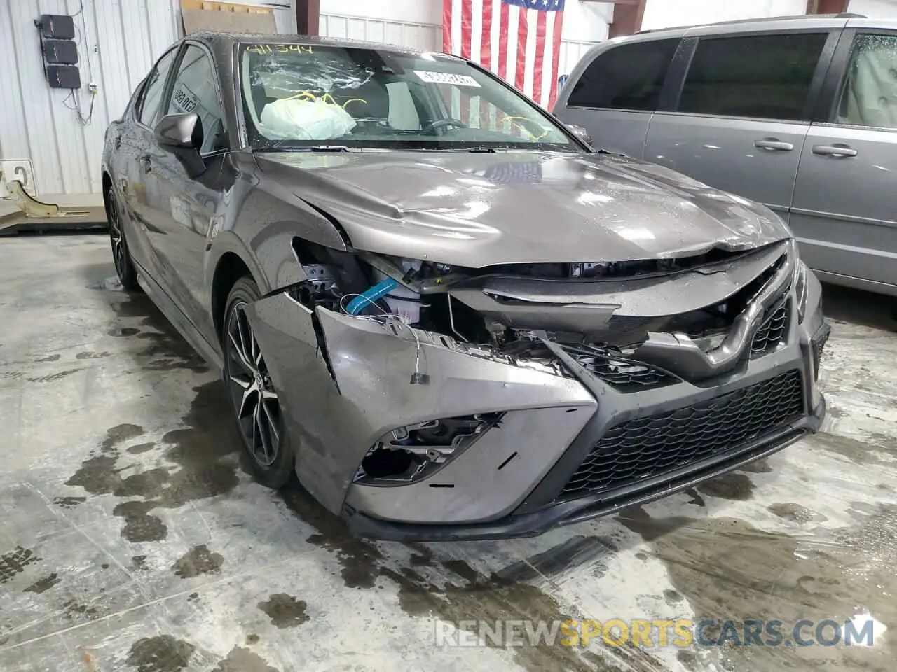 9 fotografías del automóvil dañado 4T1G11AK6MU411544 TOYOTA CAMRY 2021