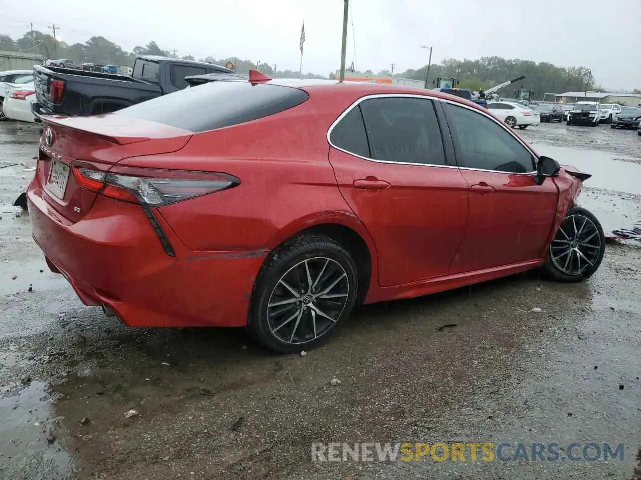 3 fotografías del automóvil dañado 4T1G11AK6MU417862 TOYOTA CAMRY 2021