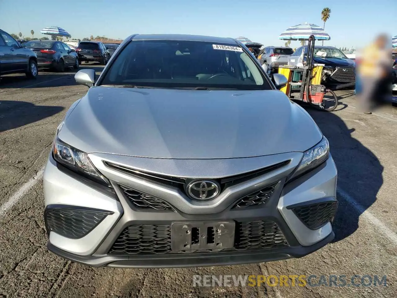 5 fotografías del automóvil dañado 4T1G11AK6MU419952 TOYOTA CAMRY 2021