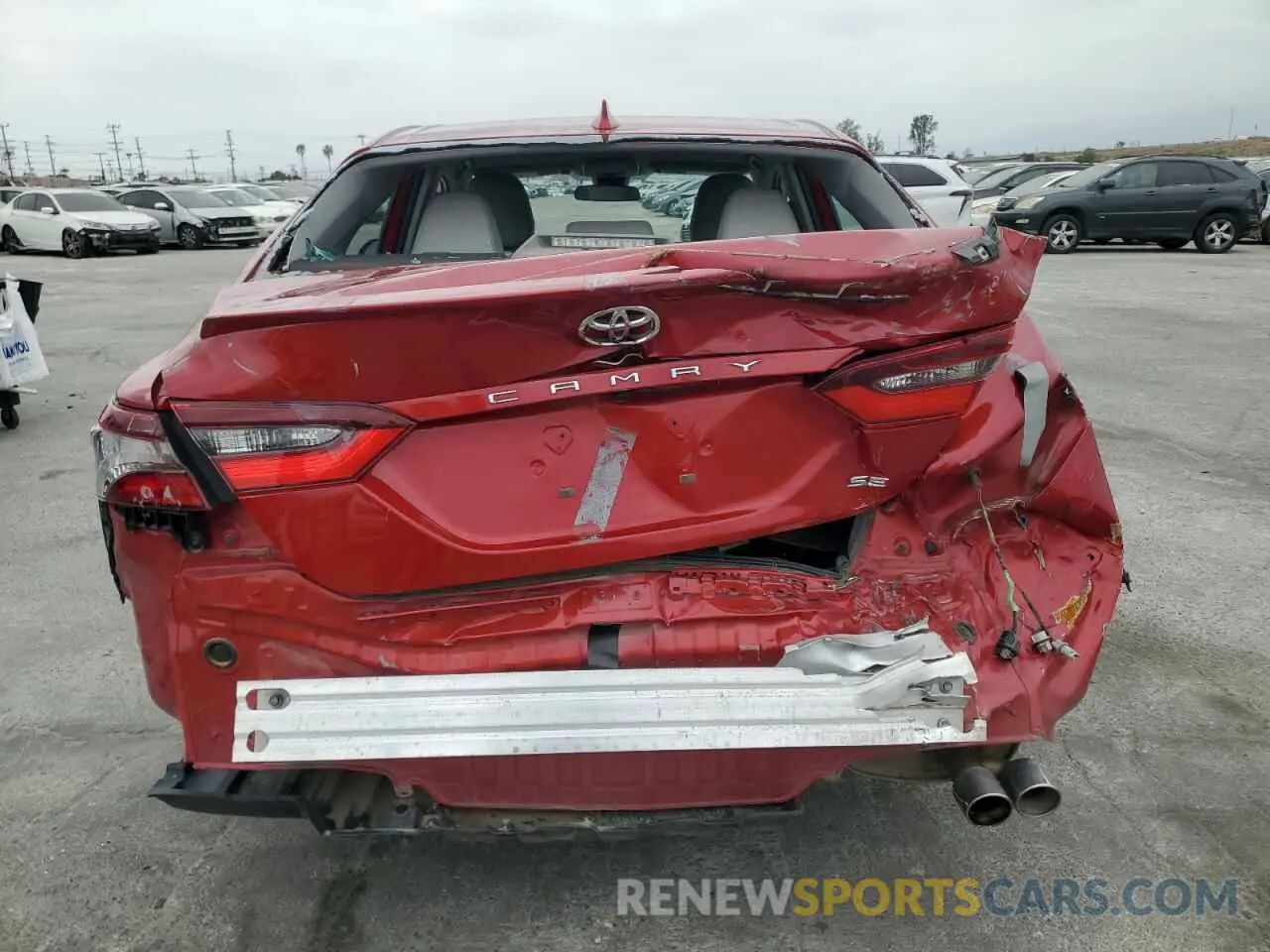 6 fotografías del automóvil dañado 4T1G11AK6MU449033 TOYOTA CAMRY 2021