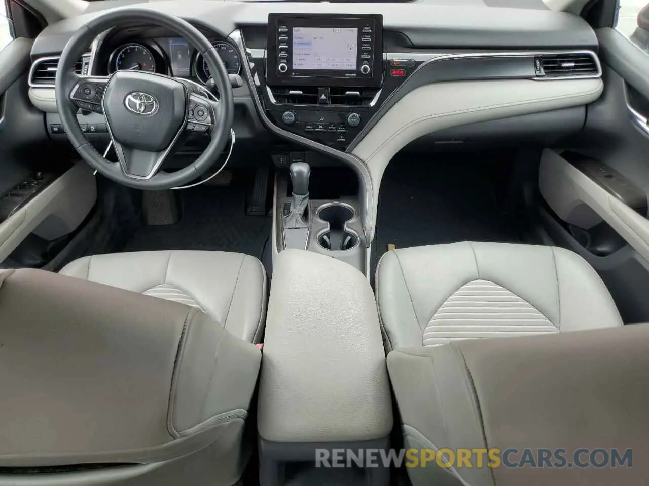 8 fotografías del automóvil dañado 4T1G11AK6MU449033 TOYOTA CAMRY 2021