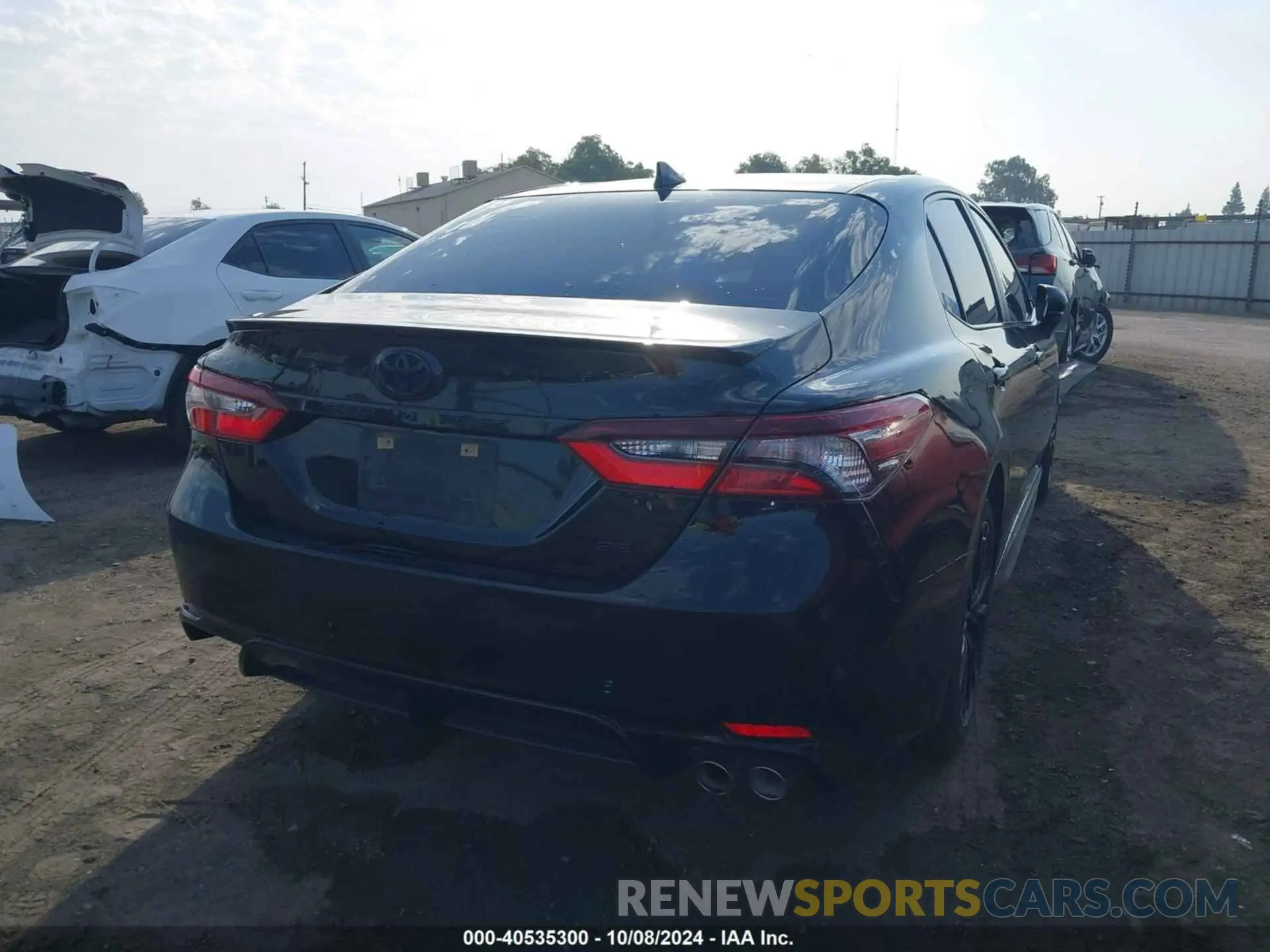 4 fotografías del automóvil dañado 4T1G11AK6MU476247 TOYOTA CAMRY 2021
