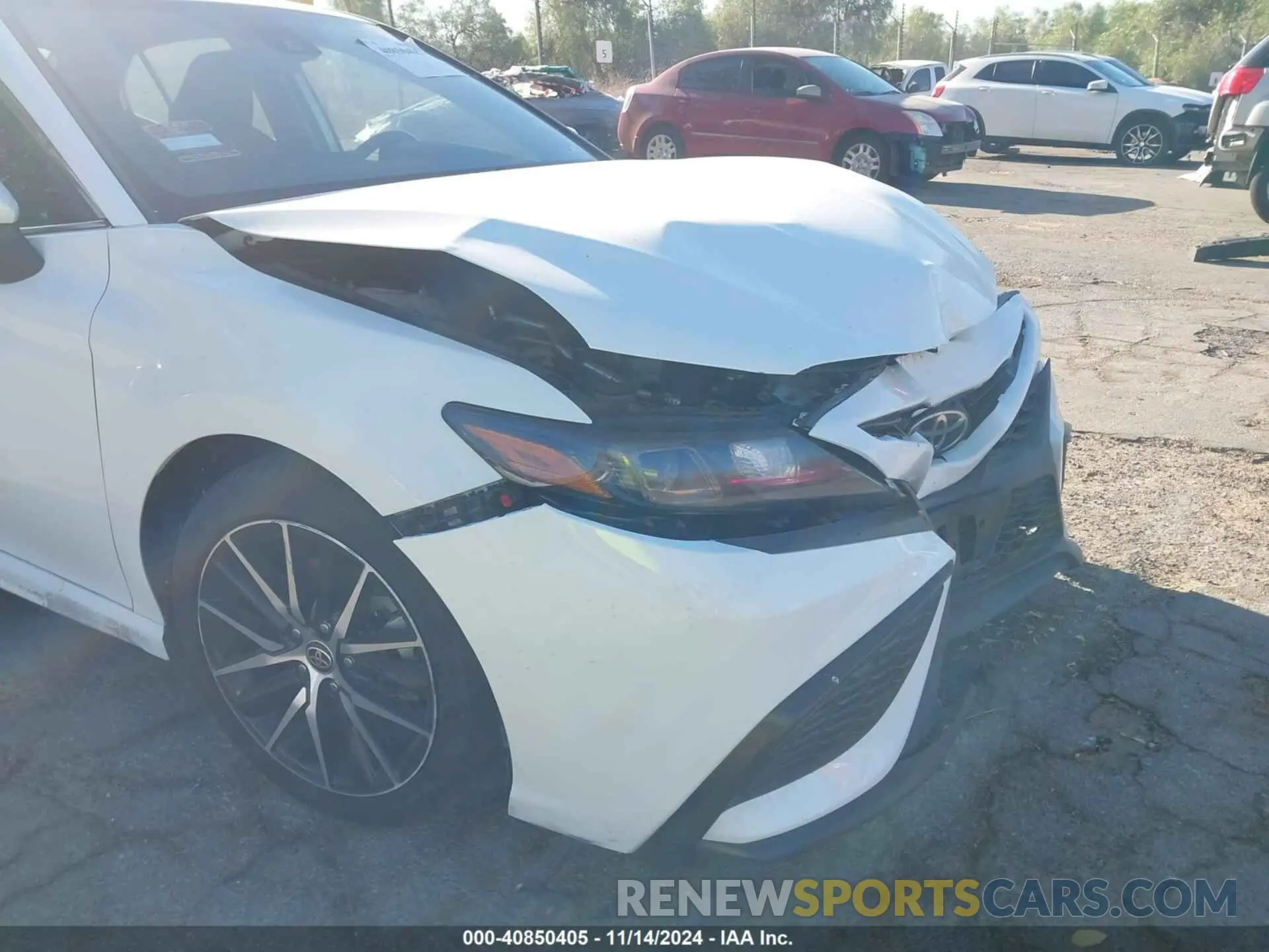 18 fotografías del automóvil dañado 4T1G11AK6MU490343 TOYOTA CAMRY 2021
