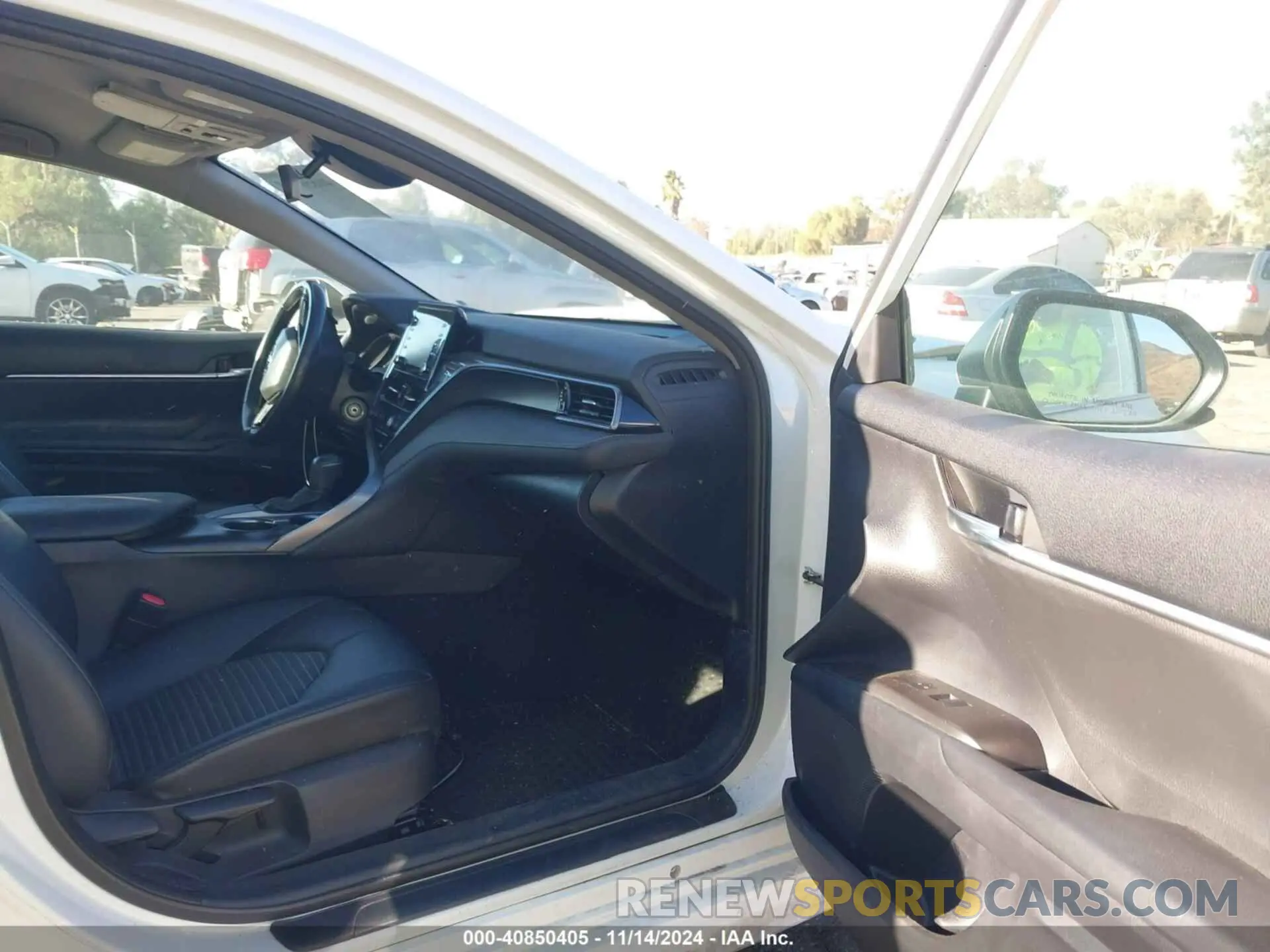 5 fotografías del automóvil dañado 4T1G11AK6MU490343 TOYOTA CAMRY 2021