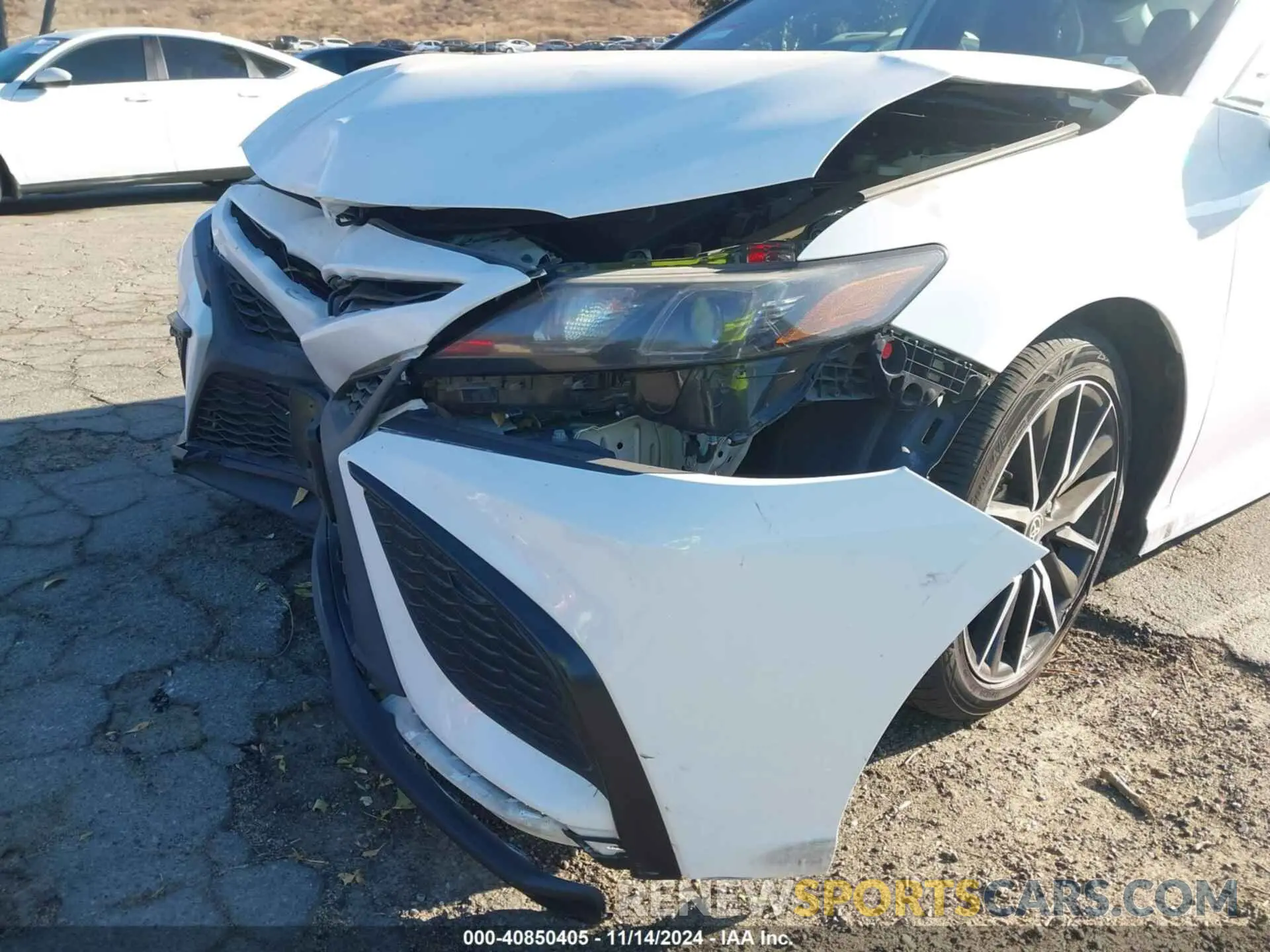 6 fotografías del automóvil dañado 4T1G11AK6MU490343 TOYOTA CAMRY 2021