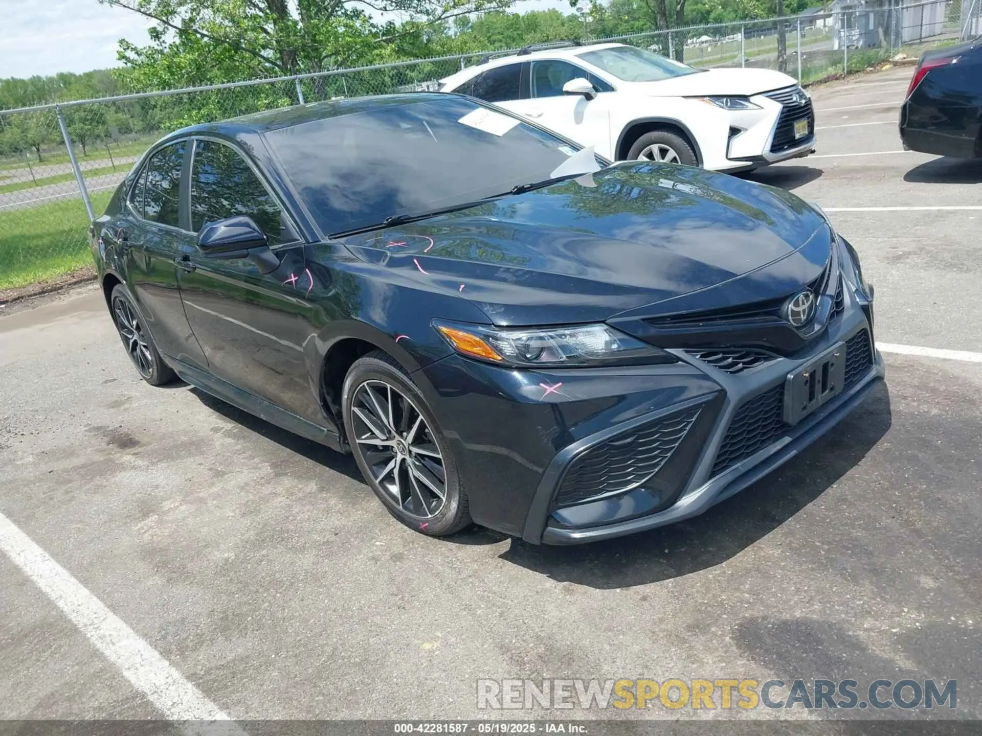 1 fotografías del automóvil dañado 4T1G11AK6MU516682 TOYOTA CAMRY 2021