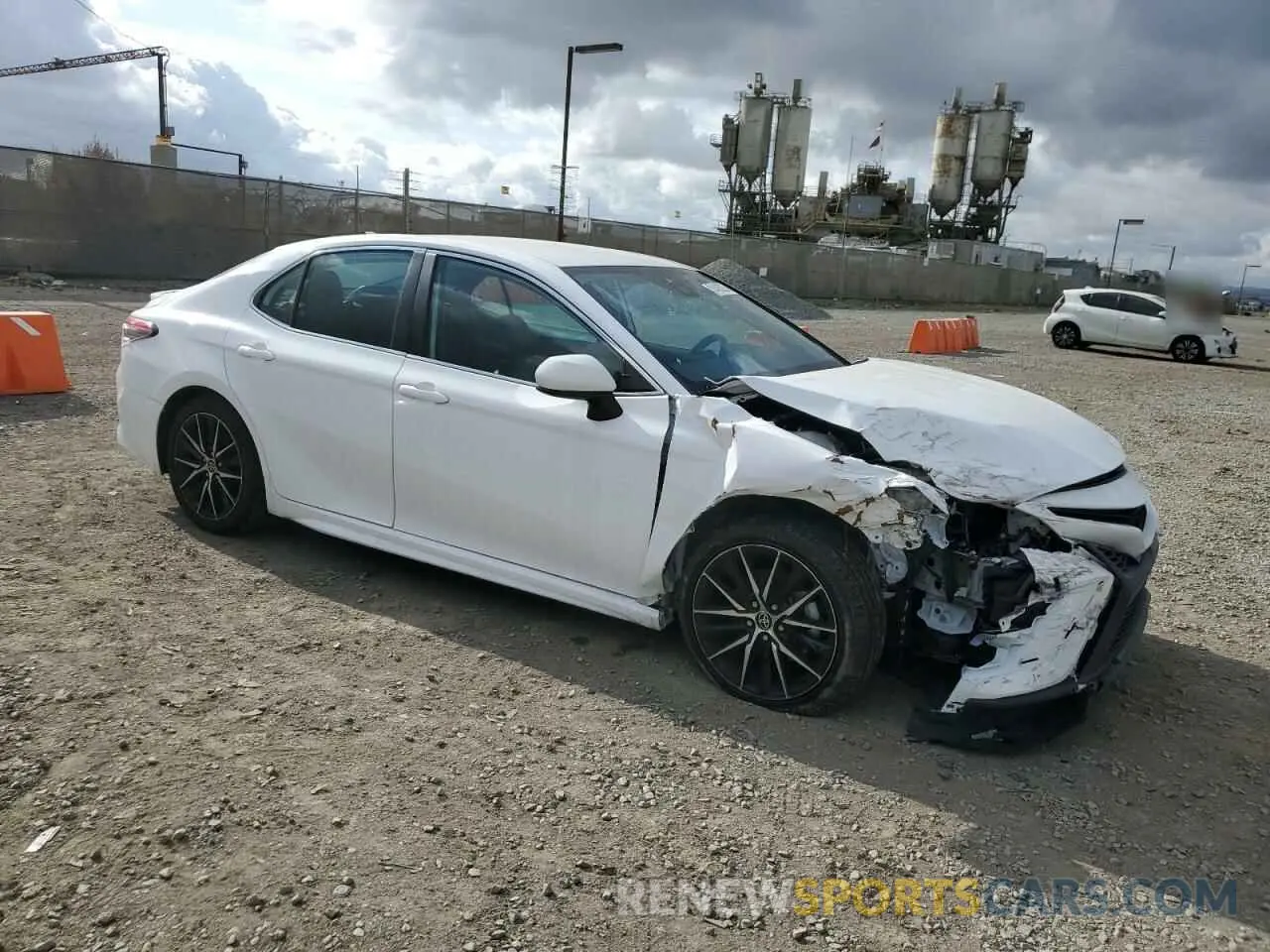 4 fotografías del automóvil dañado 4T1G11AK6MU539914 TOYOTA CAMRY 2021