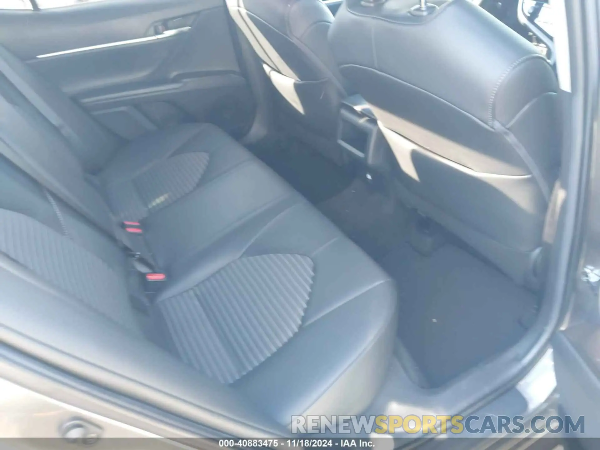 8 fotografías del automóvil dañado 4T1G11AK6MU561766 TOYOTA CAMRY 2021