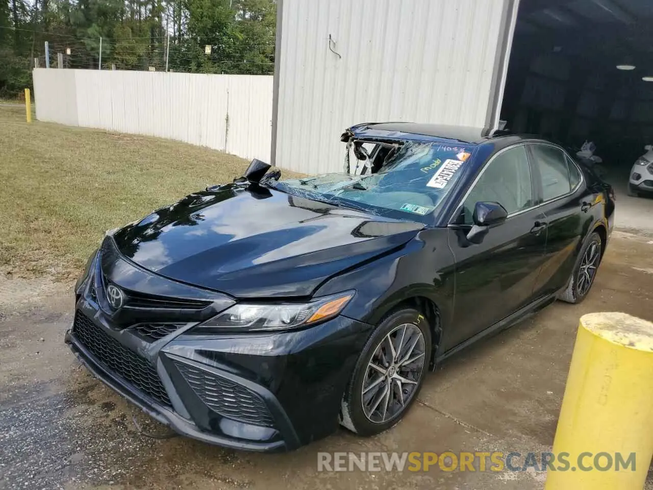 1 fotografías del automóvil dañado 4T1G11AK6MU583945 TOYOTA CAMRY 2021