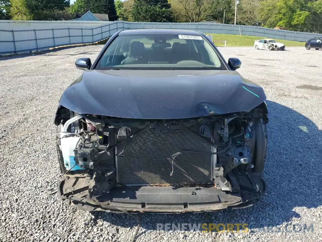 5 fotografías del automóvil dañado 4T1G11AK6MU616989 TOYOTA CAMRY 2021