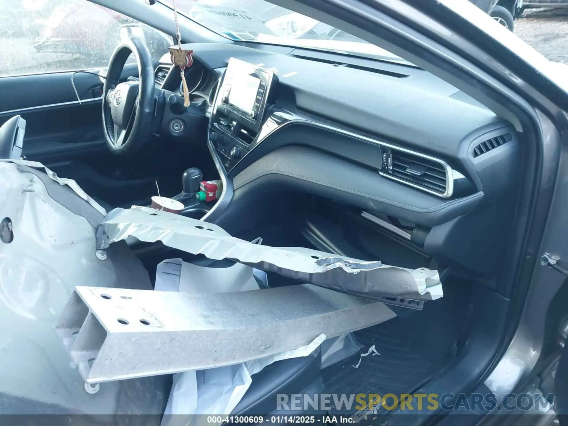 5 fotografías del automóvil dañado 4T1G11AK7MU414839 TOYOTA CAMRY 2021