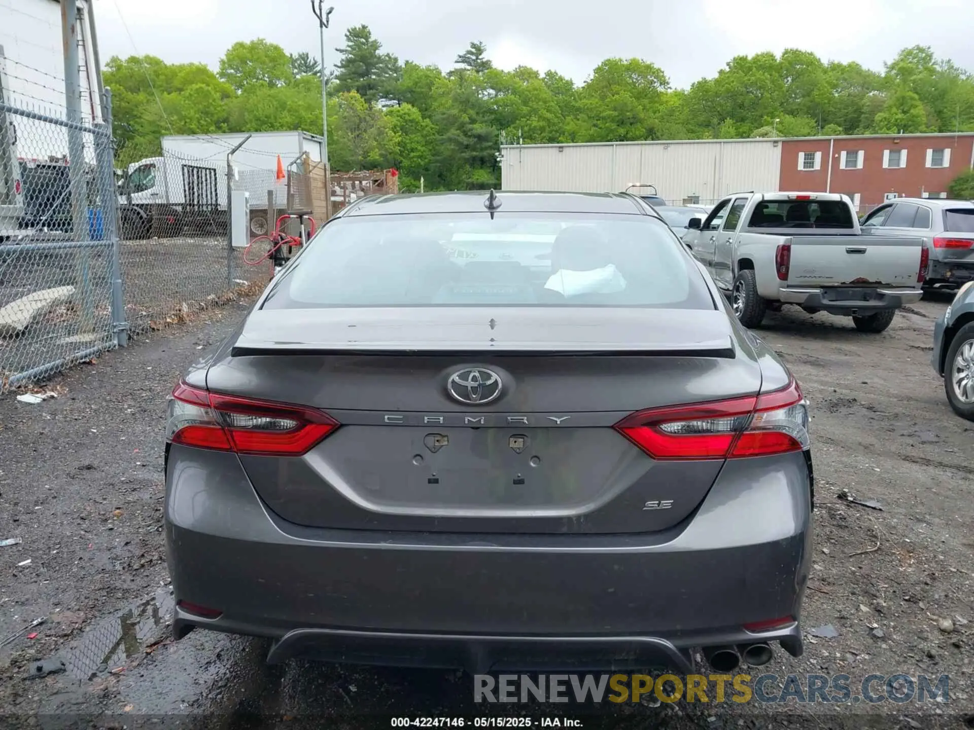 17 fotografías del automóvil dañado 4T1G11AK7MU435108 TOYOTA CAMRY 2021