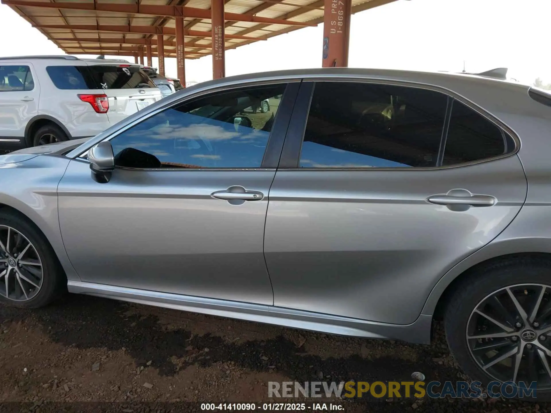 14 fotografías del automóvil dañado 4T1G11AK7MU452250 TOYOTA CAMRY 2021