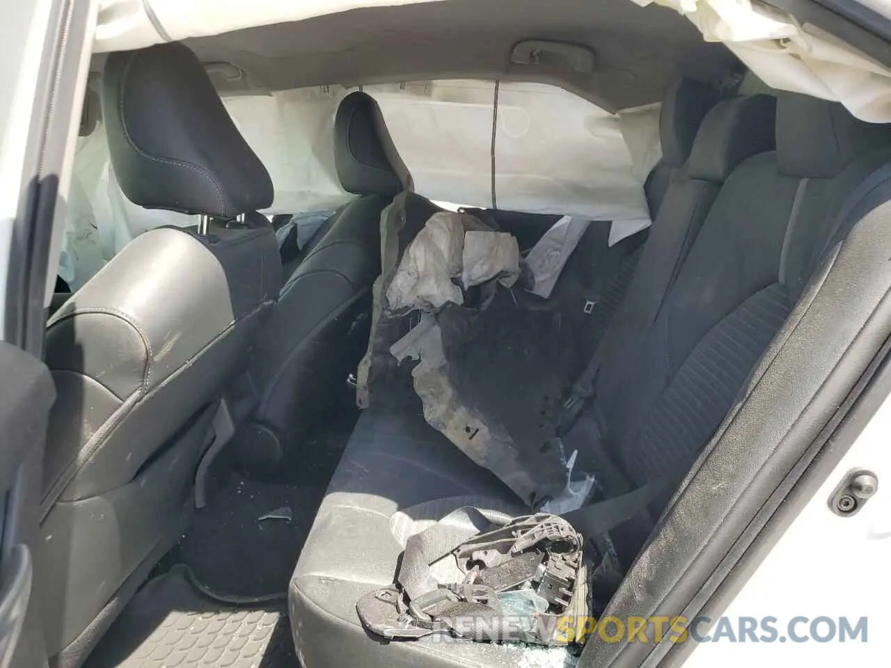 10 fotografías del automóvil dañado 4T1G11AK7MU471445 TOYOTA CAMRY 2021