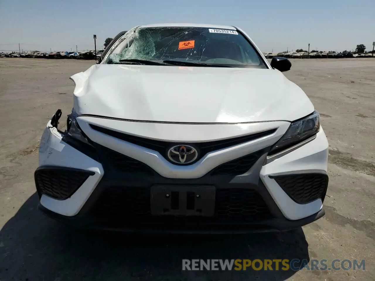 5 fotografías del automóvil dañado 4T1G11AK7MU471445 TOYOTA CAMRY 2021