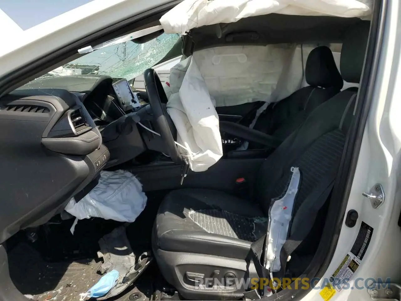 7 fotografías del automóvil dañado 4T1G11AK7MU471445 TOYOTA CAMRY 2021
