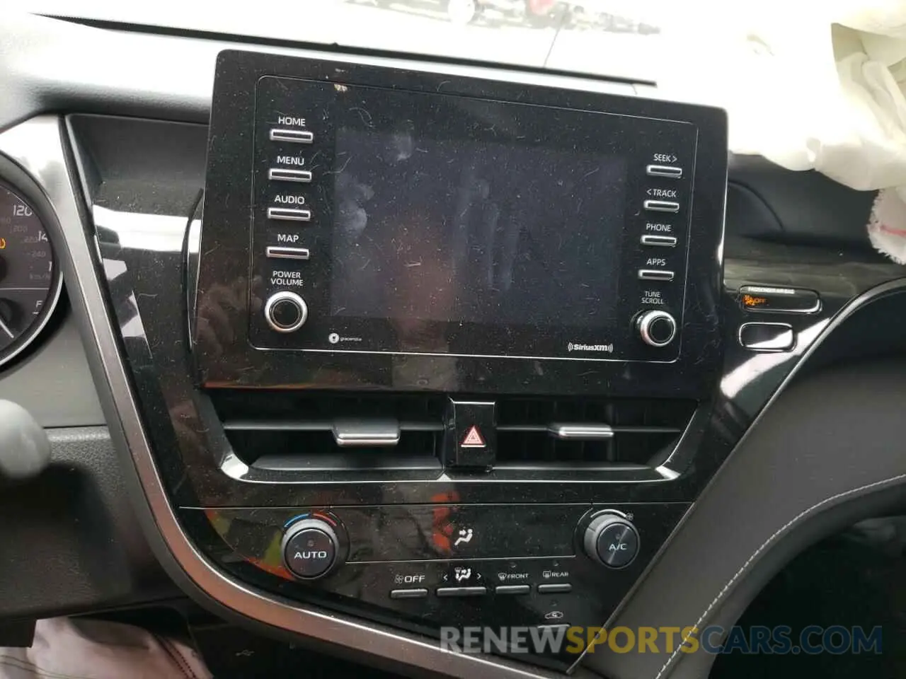 9 fotografías del automóvil dañado 4T1G11AK7MU519963 TOYOTA CAMRY 2021