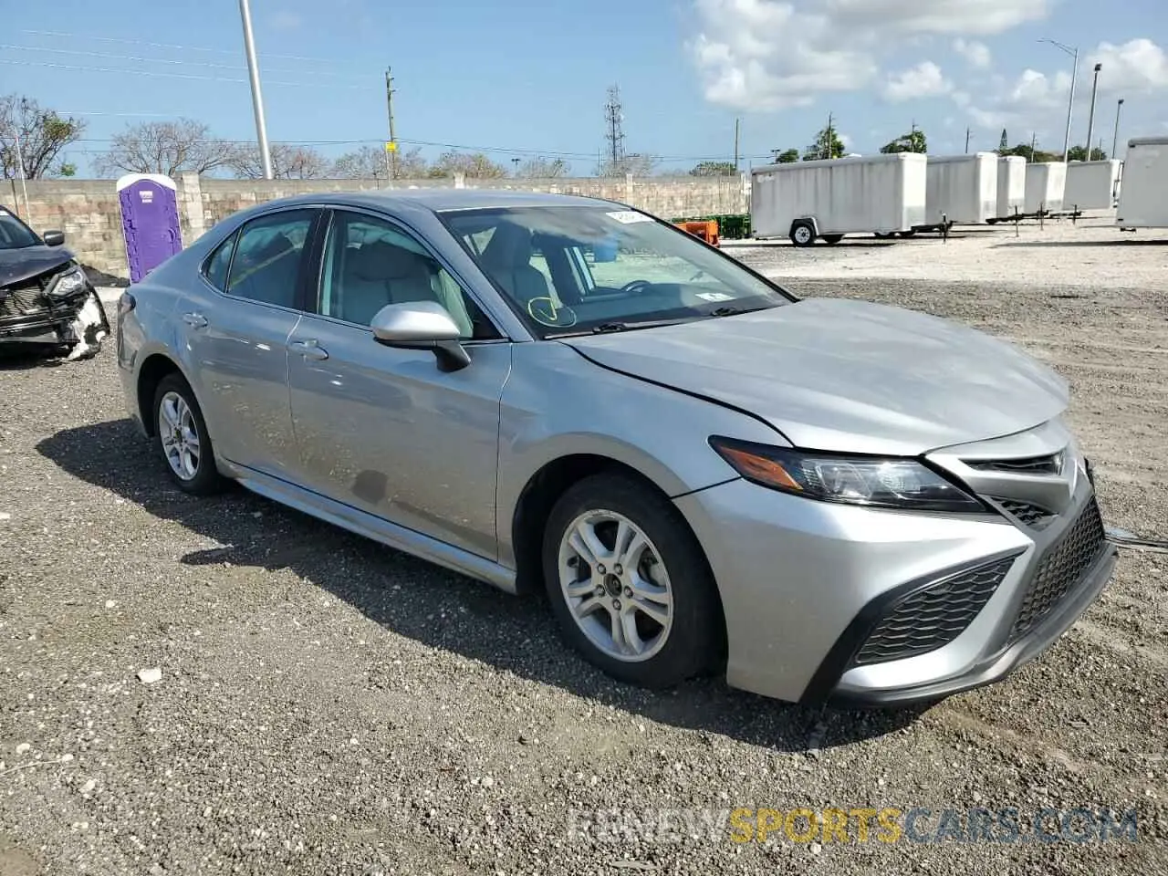 4 fotografías del automóvil dañado 4T1G11AK7MU523415 TOYOTA CAMRY 2021