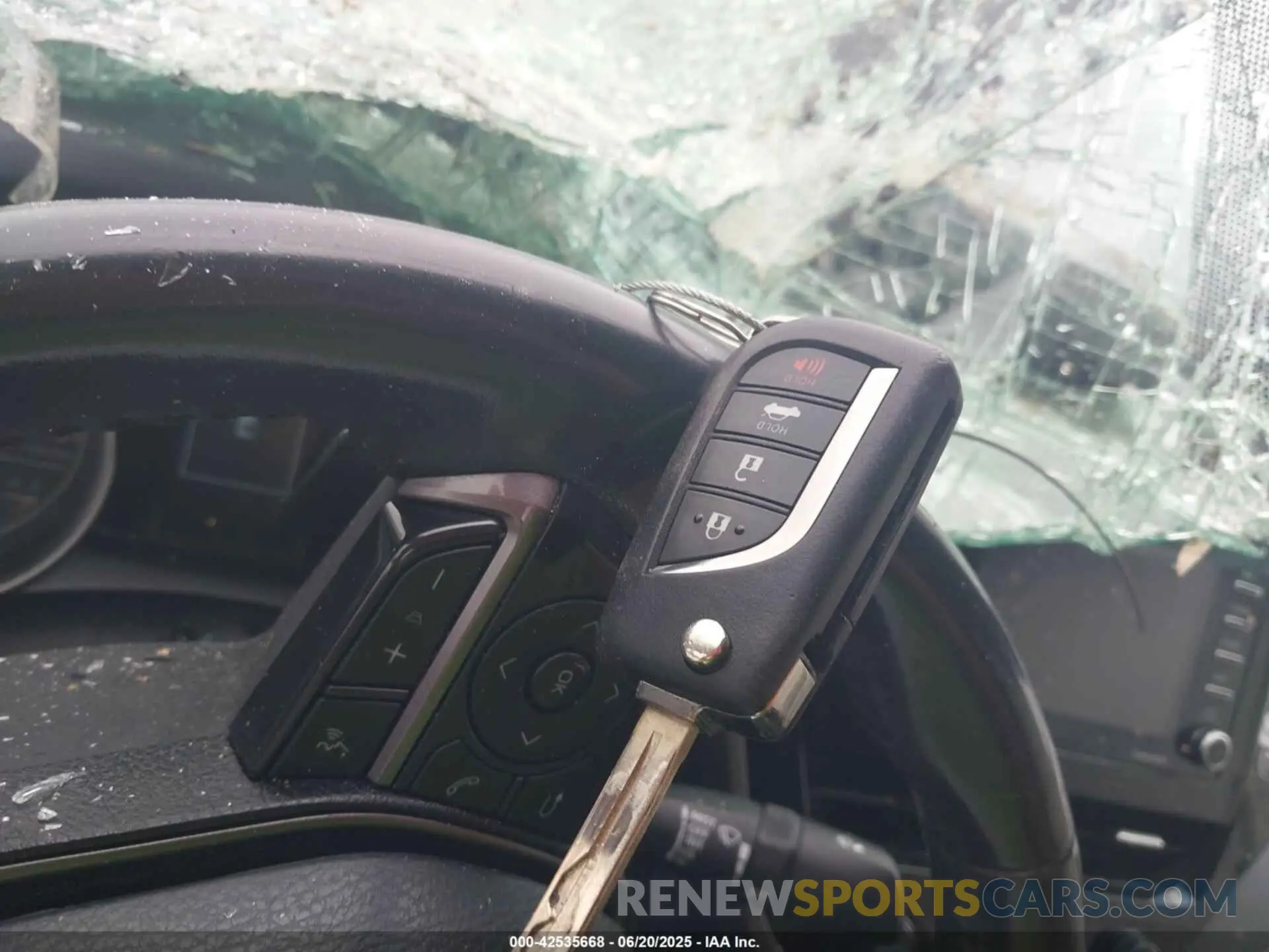 11 fotografías del automóvil dañado 4T1G11AK7MU523771 TOYOTA CAMRY 2021