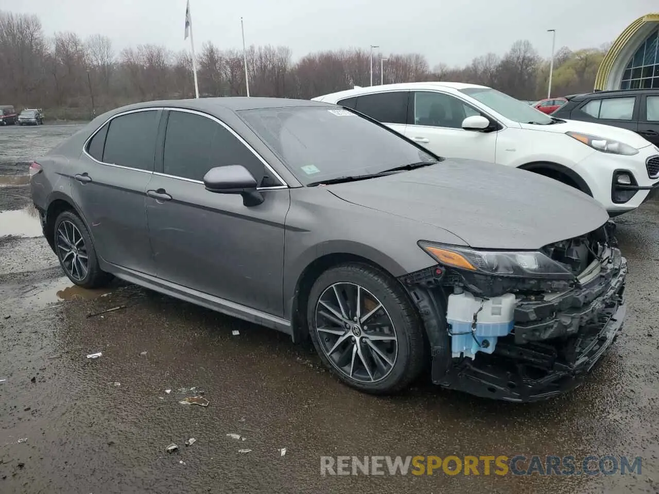 4 fotografías del automóvil dañado 4T1G11AK7MU532874 TOYOTA CAMRY 2021