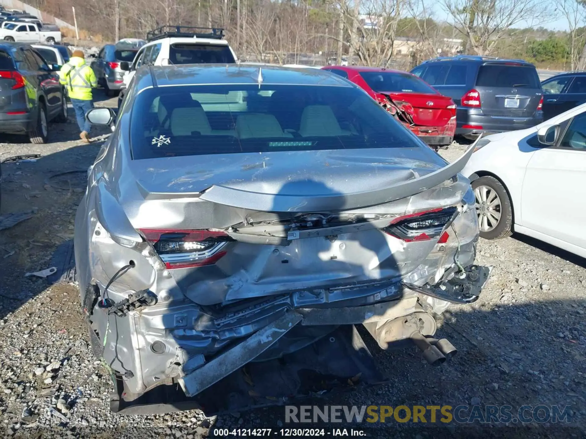 16 fotografías del automóvil dañado 4T1G11AK7MU535371 TOYOTA CAMRY 2021