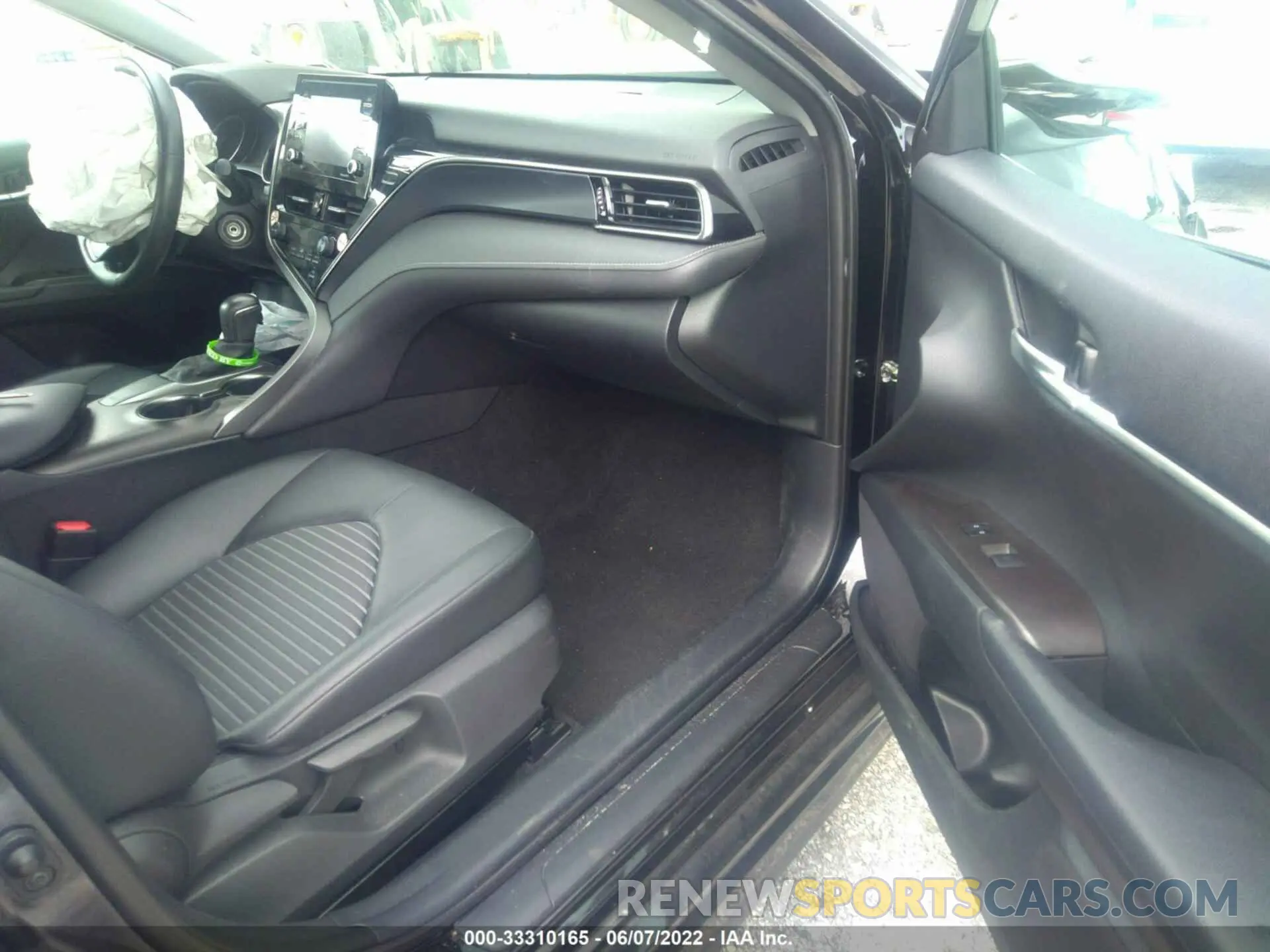 5 fotografías del automóvil dañado 4T1G11AK7MU539680 TOYOTA CAMRY 2021