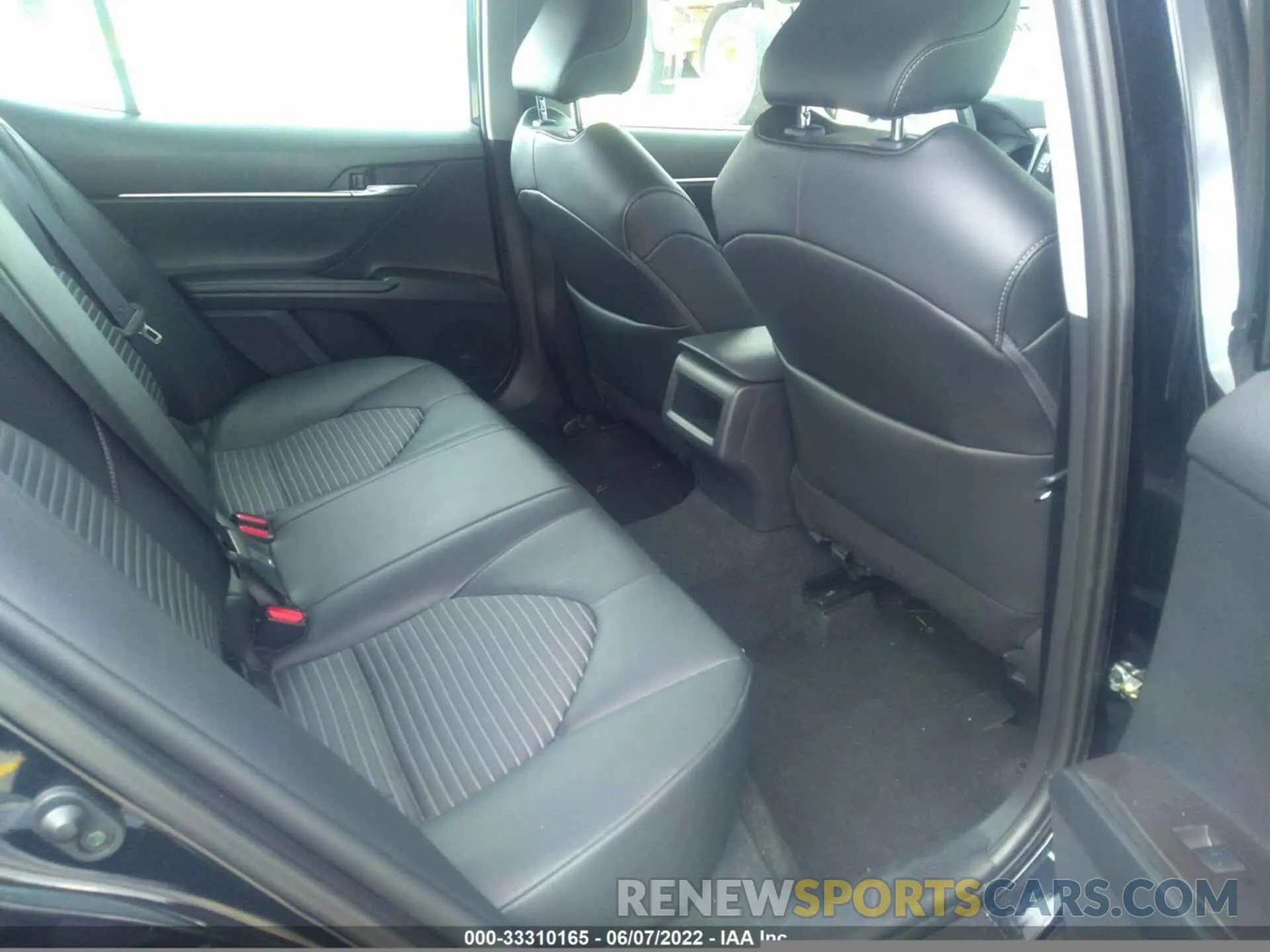 8 fotografías del automóvil dañado 4T1G11AK7MU539680 TOYOTA CAMRY 2021