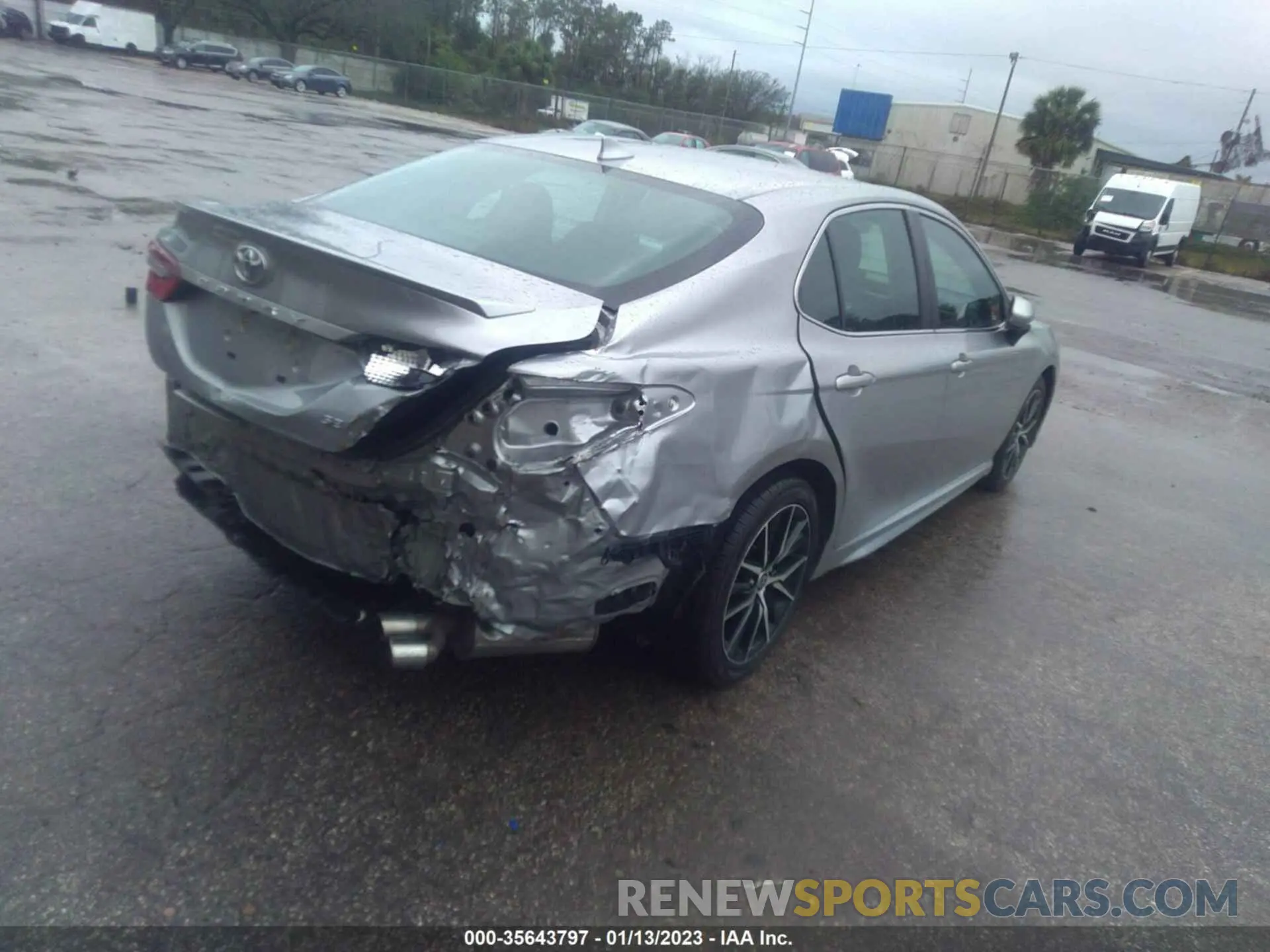 4 fotografías del automóvil dañado 4T1G11AK7MU552185 TOYOTA CAMRY 2021