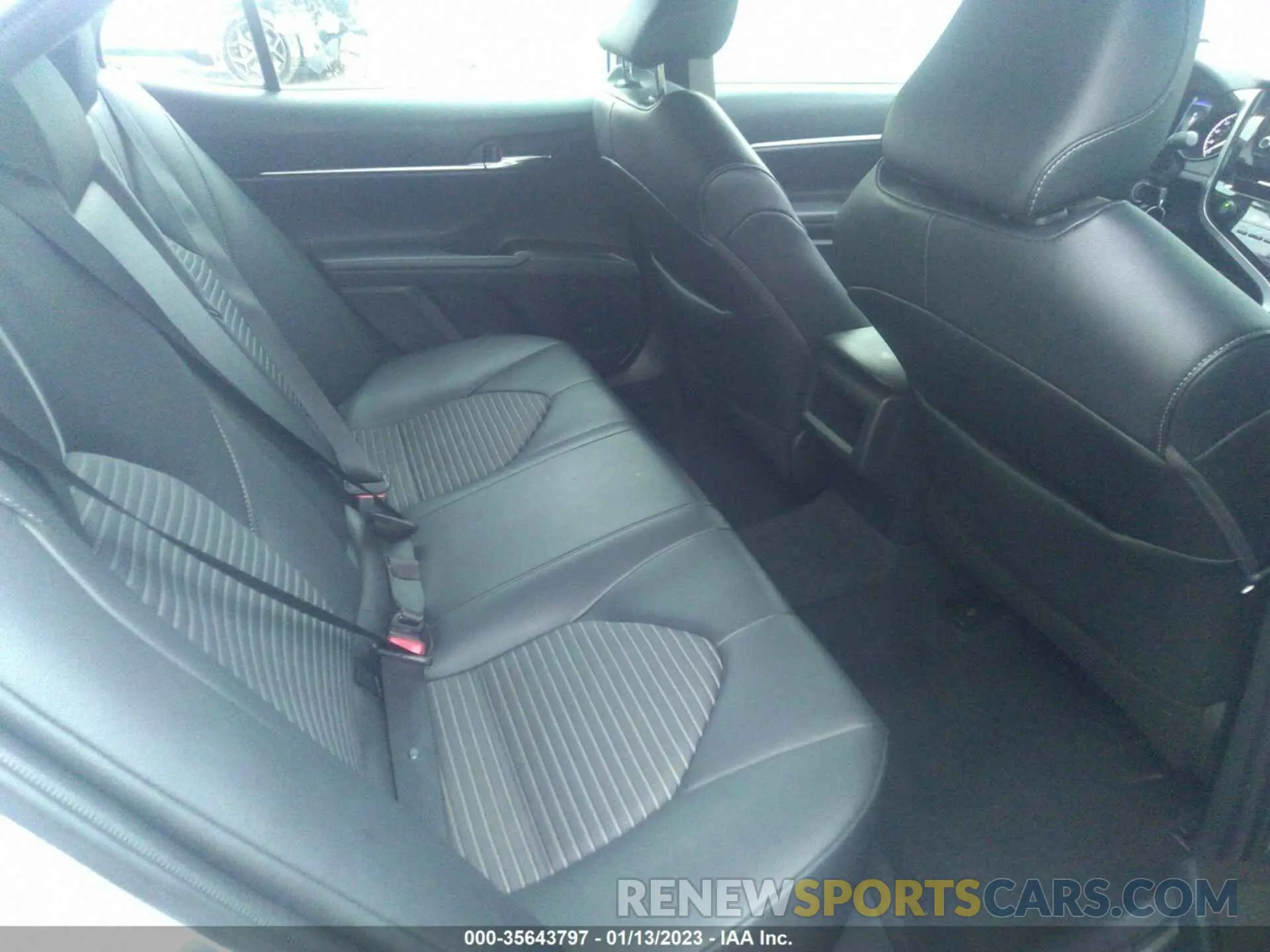 8 fotografías del automóvil dañado 4T1G11AK7MU552185 TOYOTA CAMRY 2021