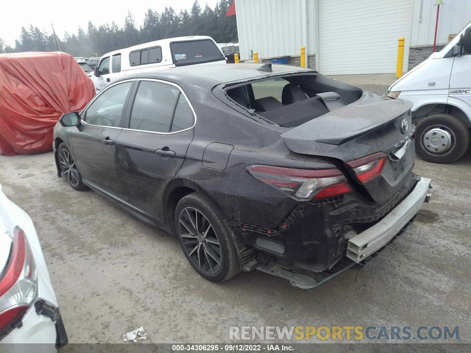 3 fotografías del automóvil dañado 4T1G11AK7MU554194 TOYOTA CAMRY 2021