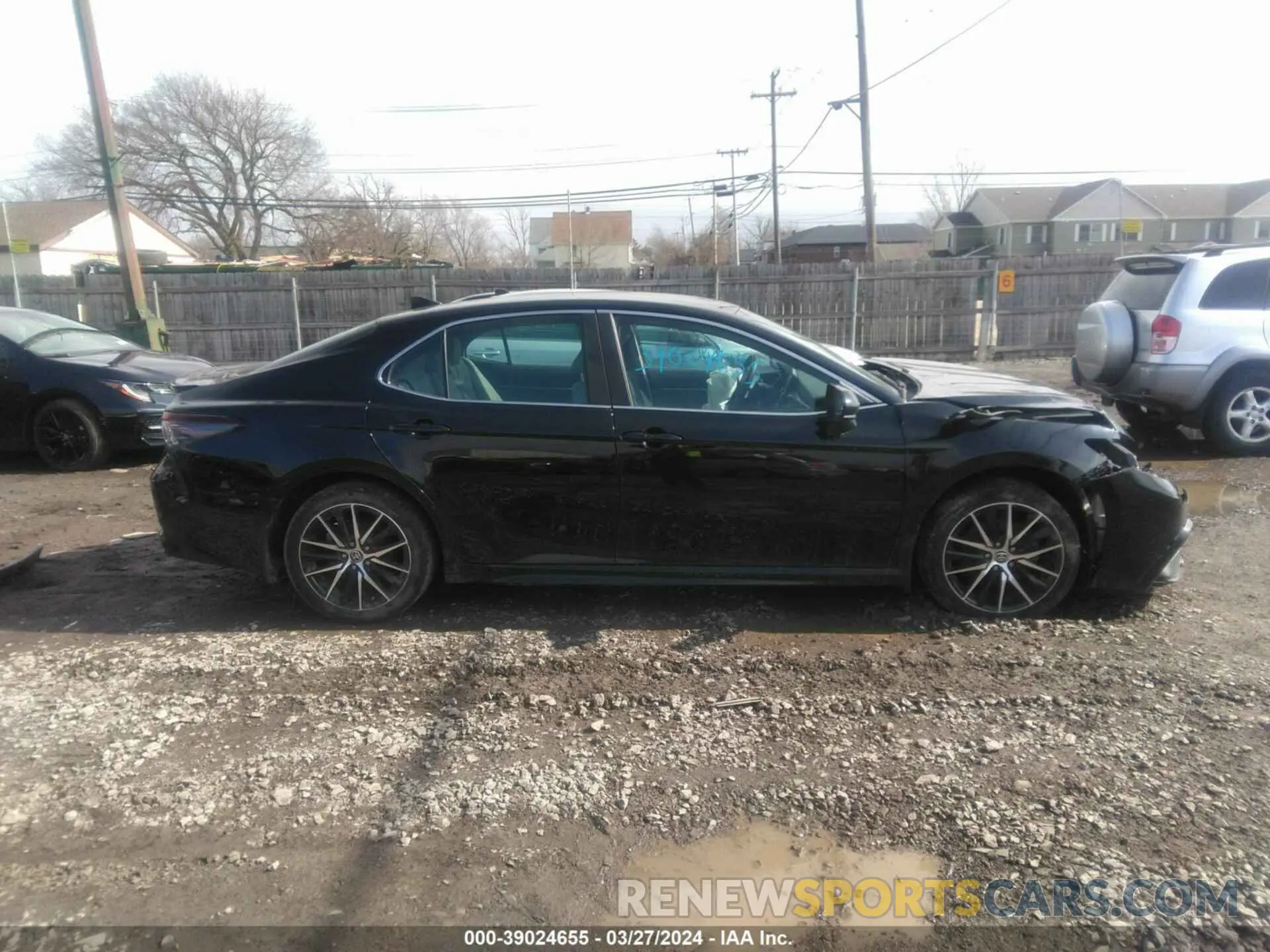 13 fotografías del automóvil dañado 4T1G11AK7MU554874 TOYOTA CAMRY 2021