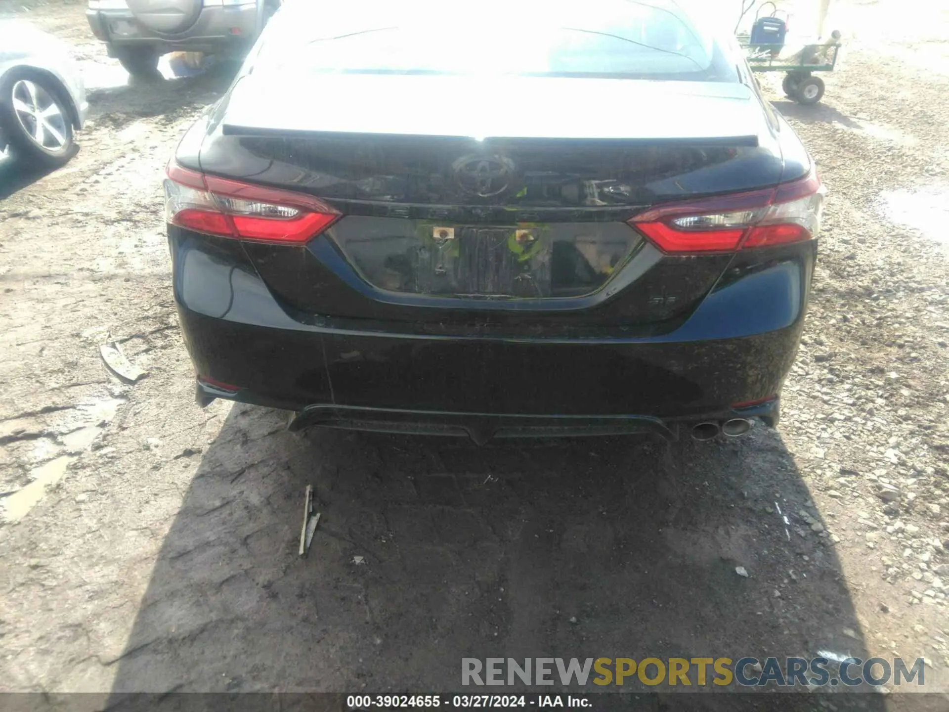 16 fotografías del automóvil dañado 4T1G11AK7MU554874 TOYOTA CAMRY 2021
