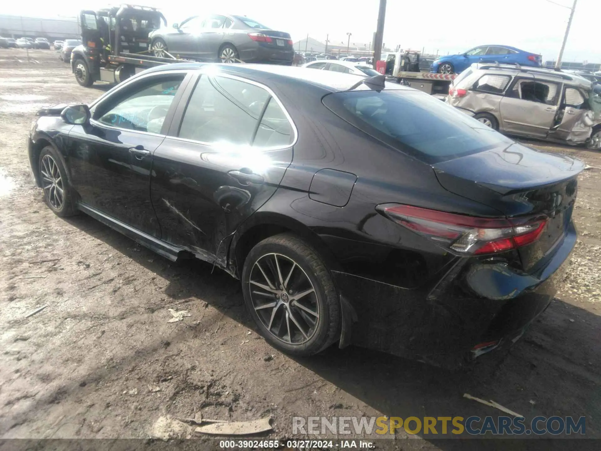 3 fotografías del automóvil dañado 4T1G11AK7MU554874 TOYOTA CAMRY 2021
