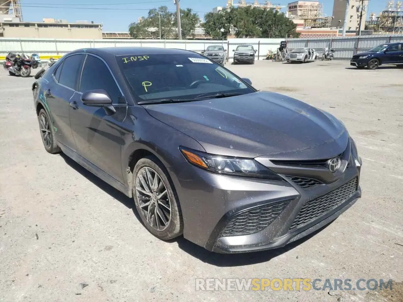 1 fotografías del automóvil dañado 4T1G11AK7MU580956 TOYOTA CAMRY 2021
